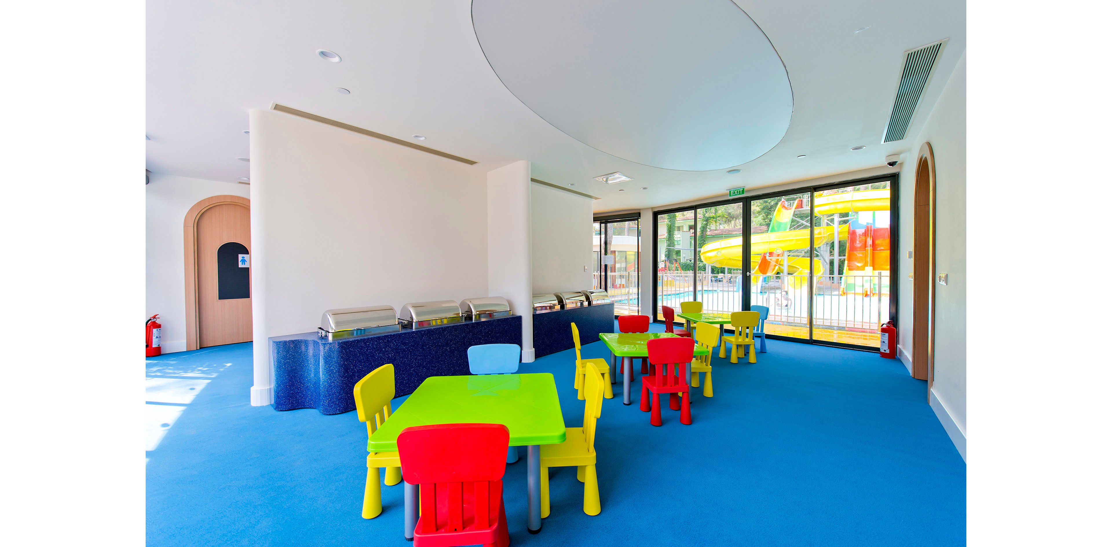 Seven Seas Hotel Life