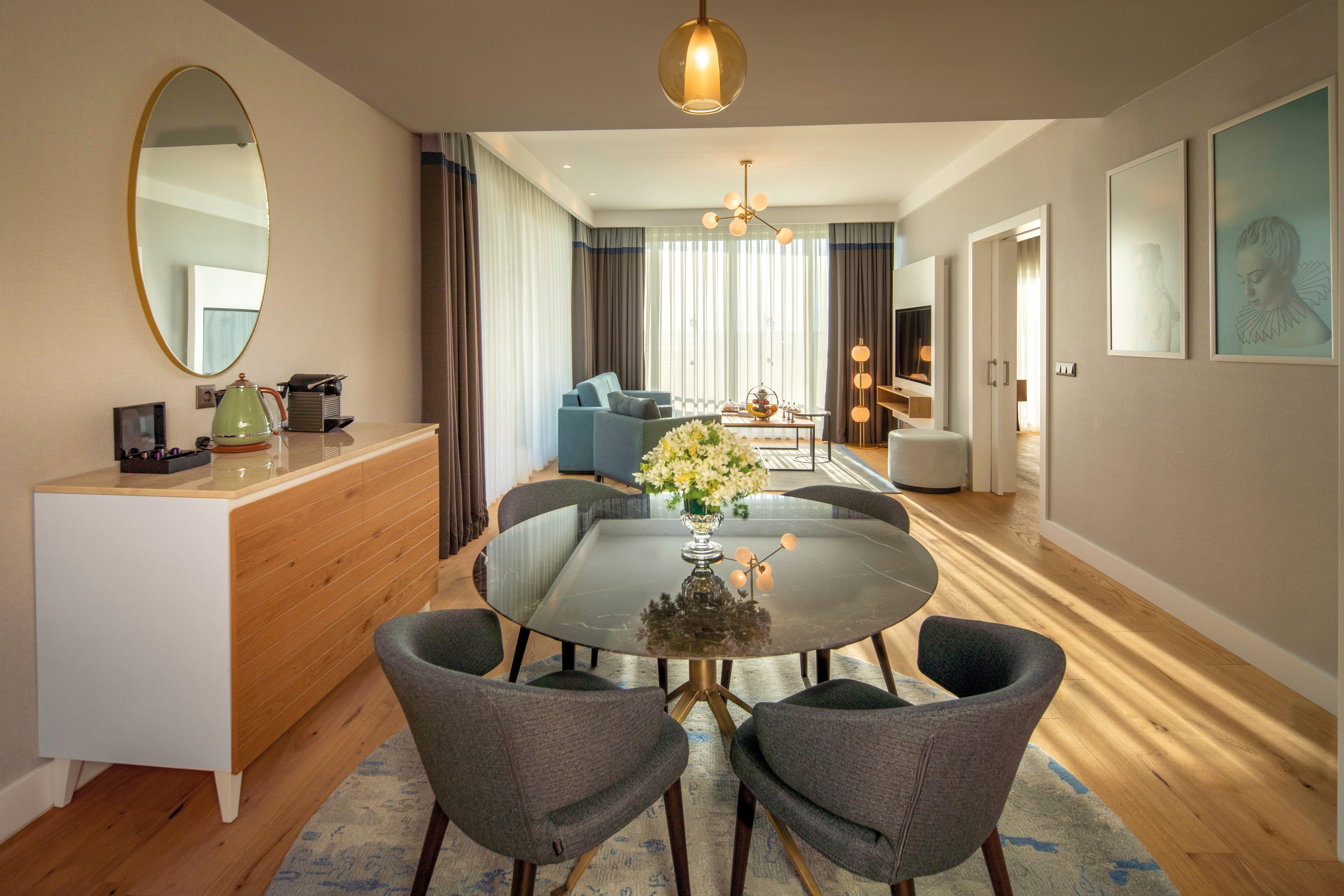 Lara Barut Collection