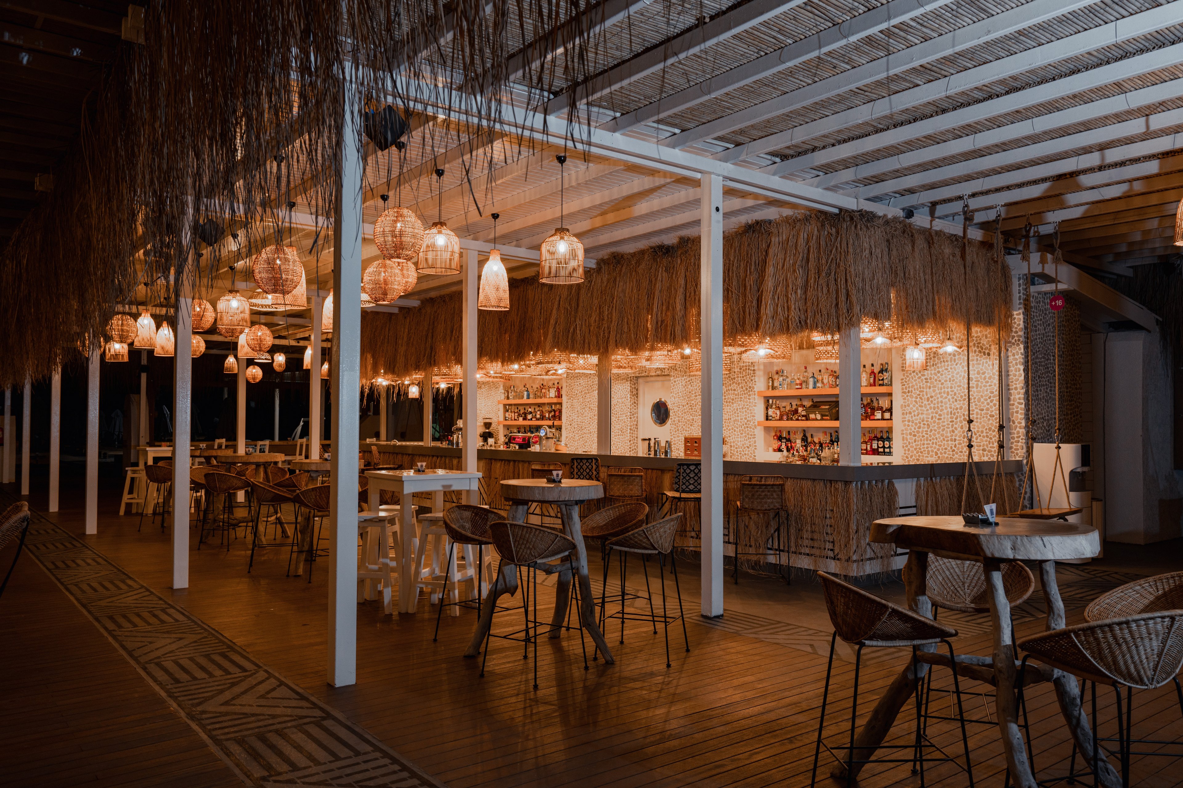 Lara Barut Collection