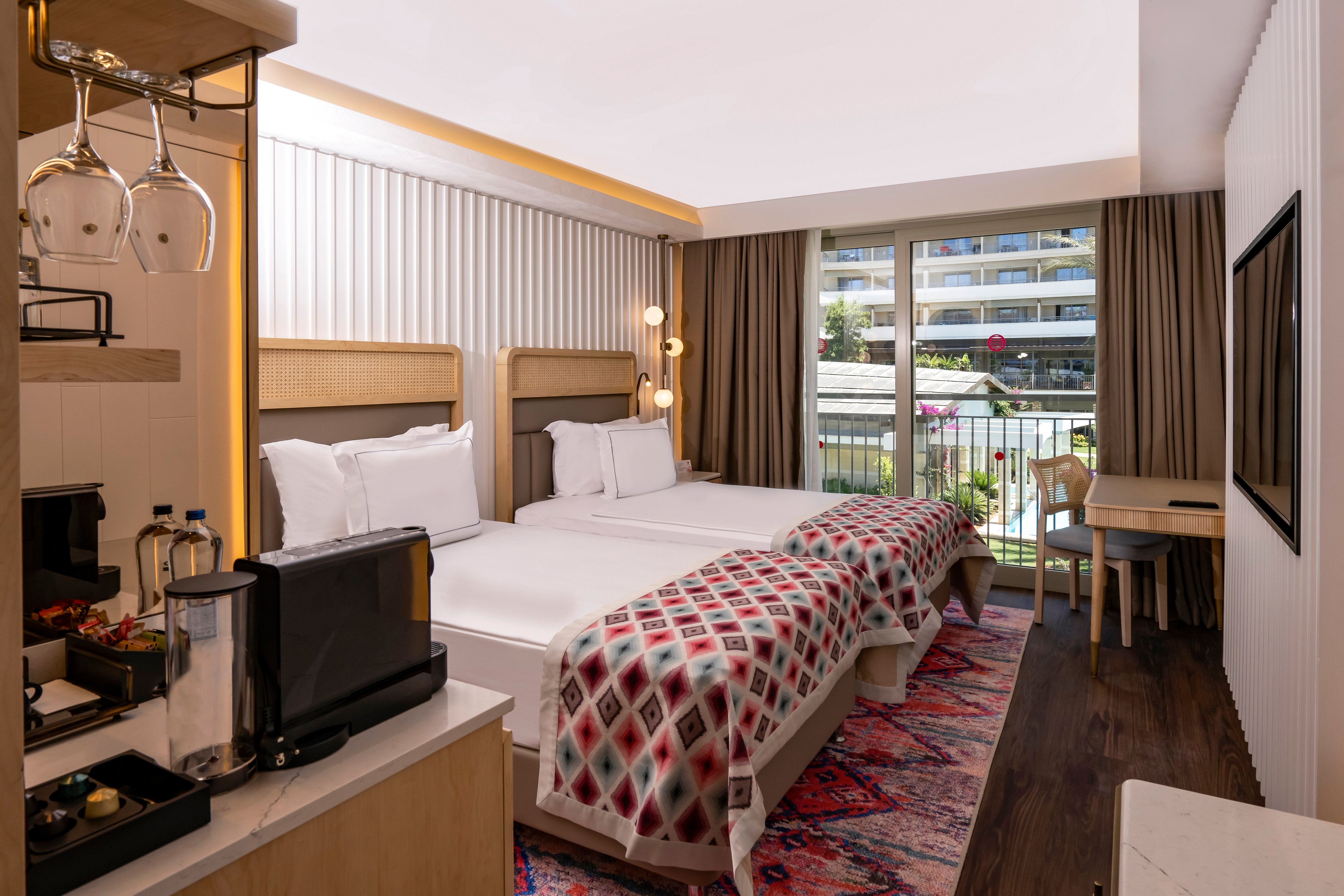 Lara Barut Collection