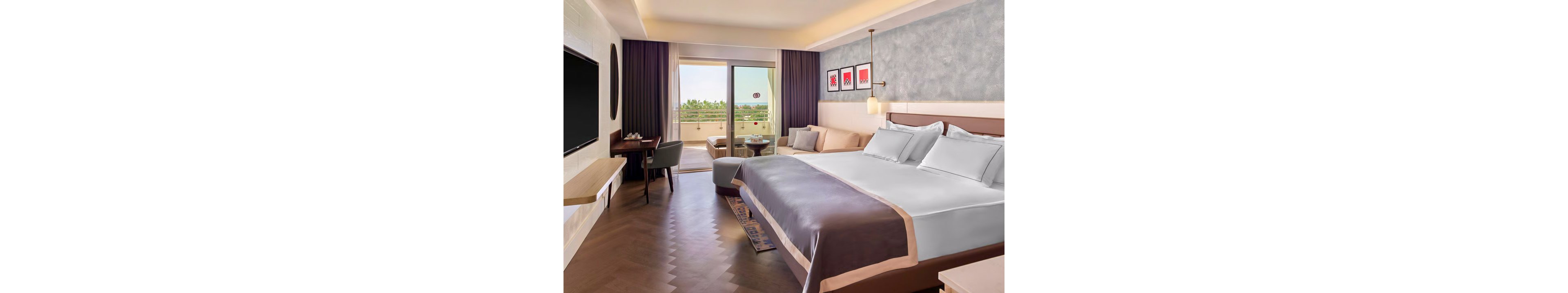 Lara Barut Collection