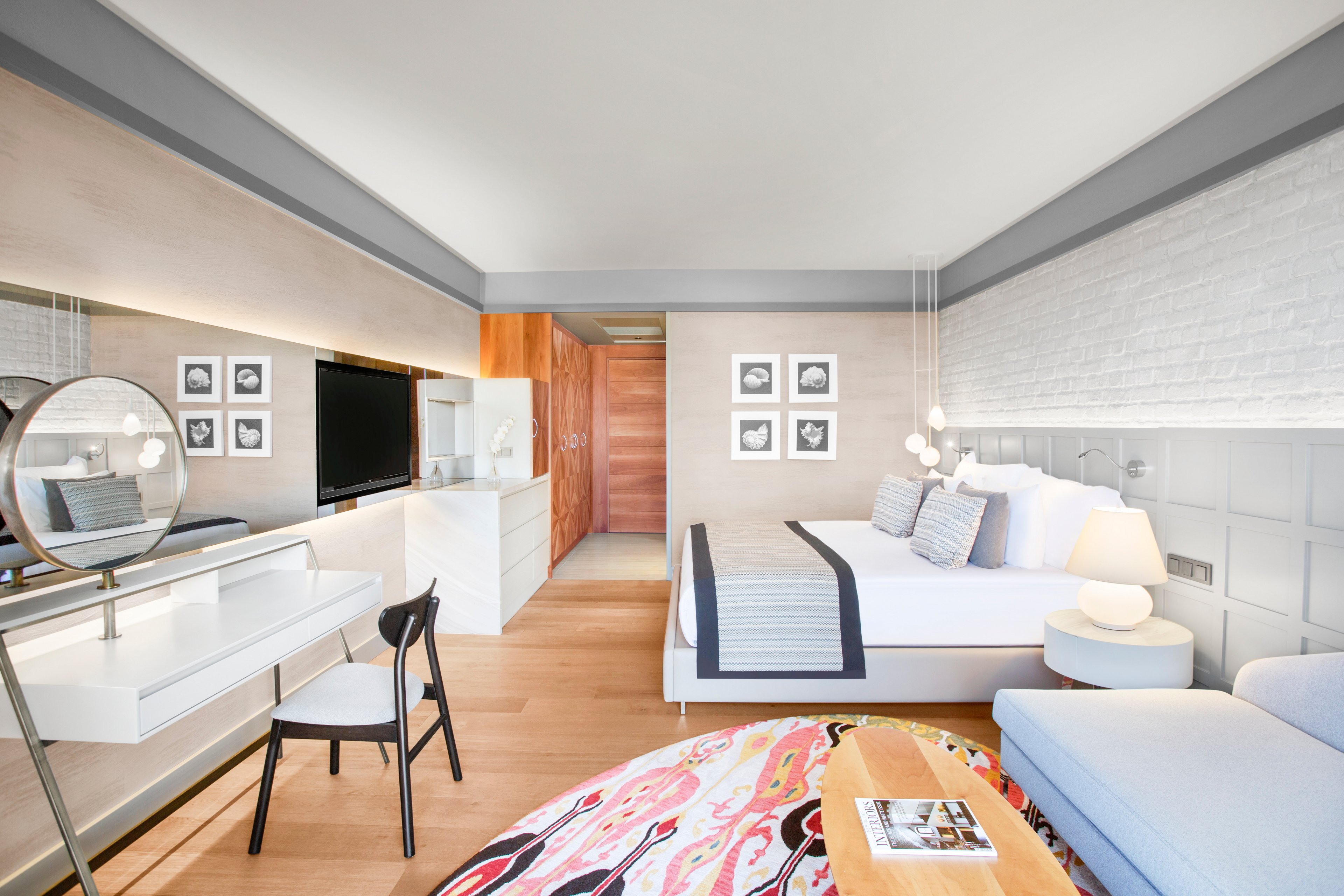 Acanthus Cennet Barut Collection