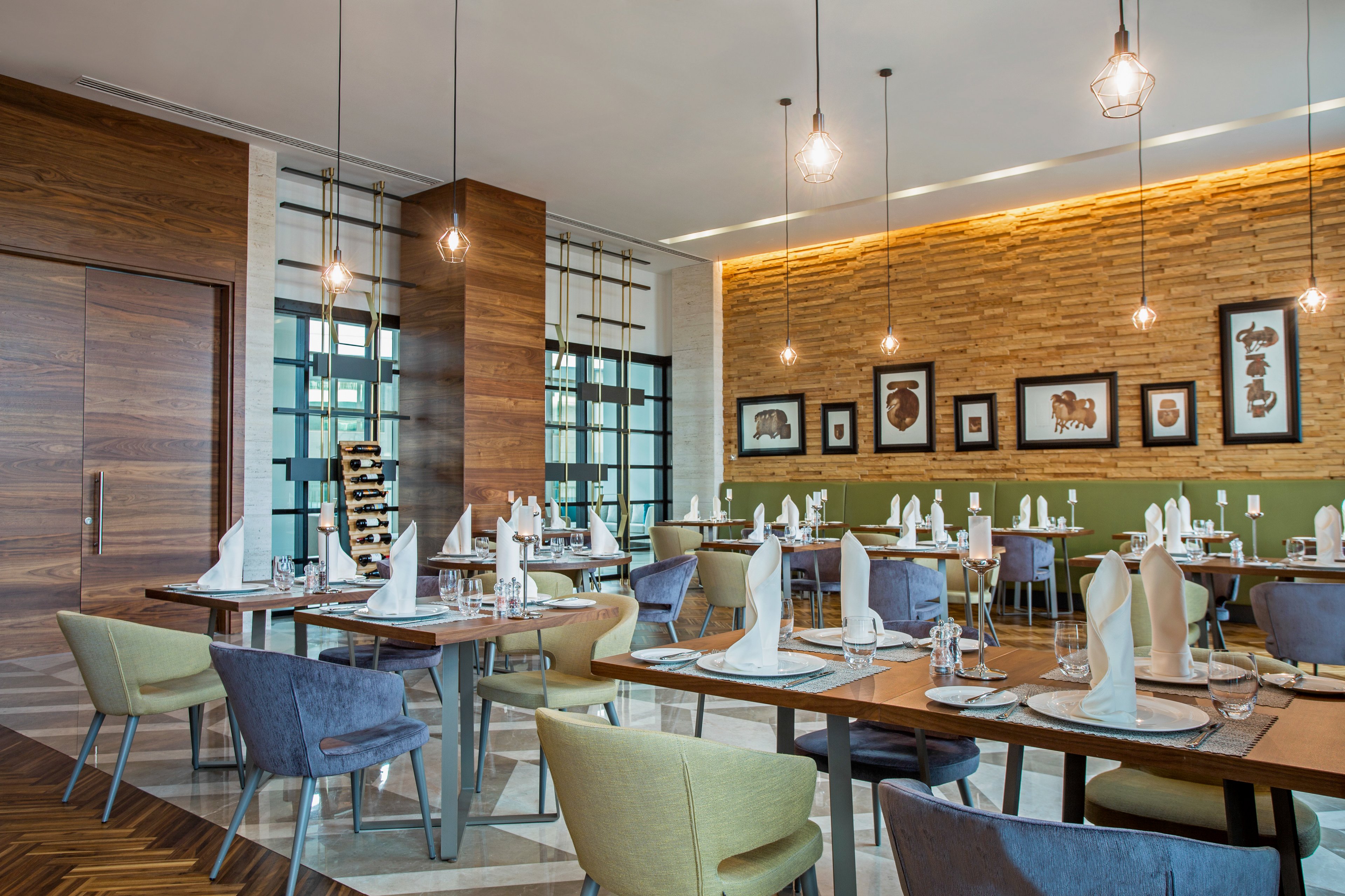 Acanthus Cennet Barut Collection