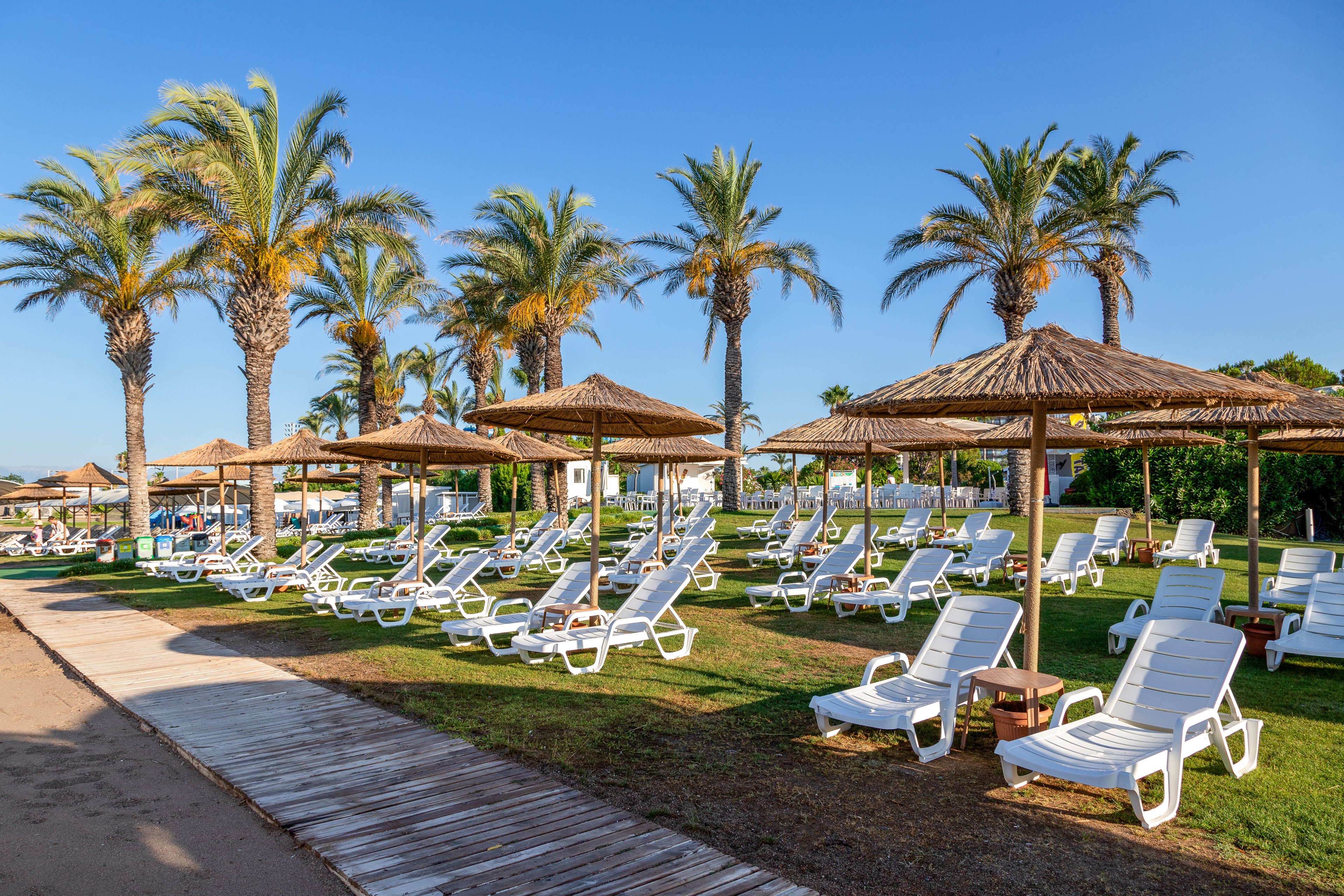 Miracle Resort Hotel