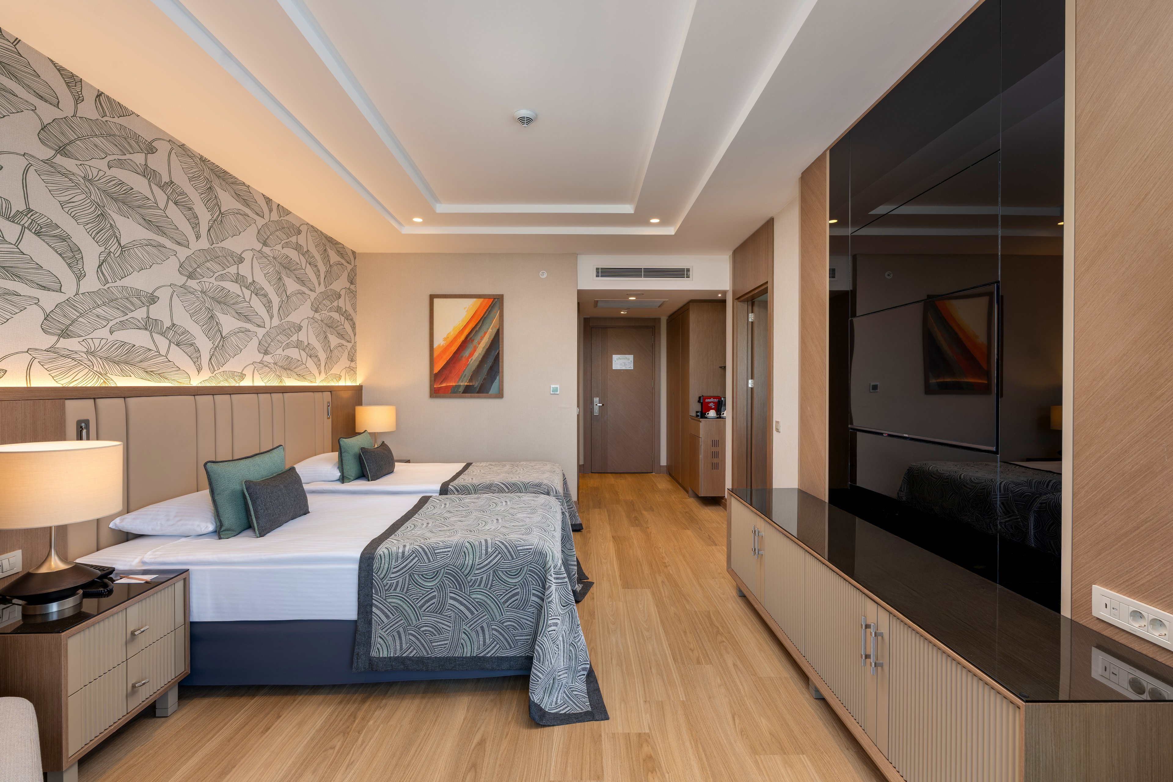 Miracle Resort Hotel