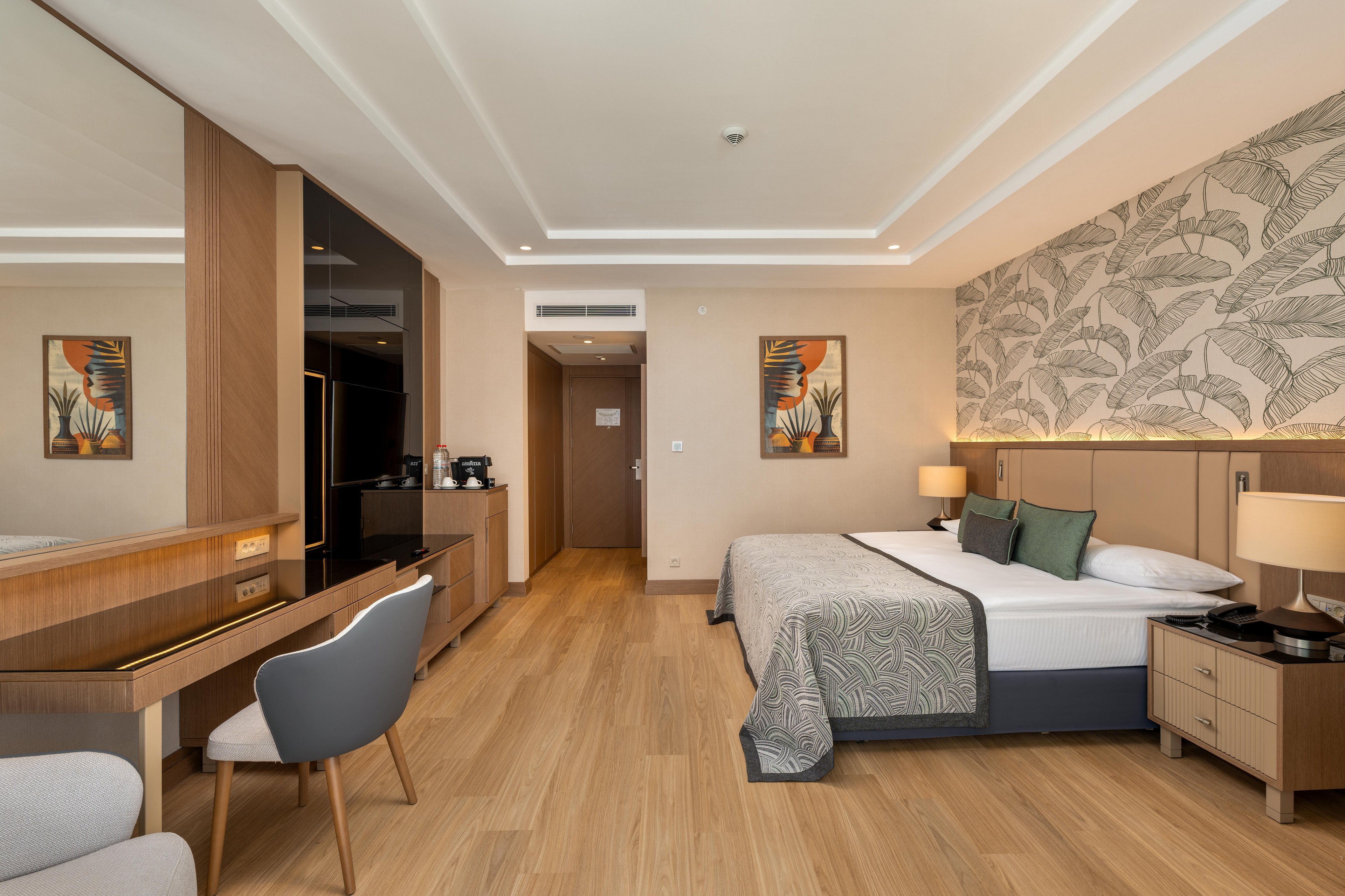 Miracle Resort Hotel