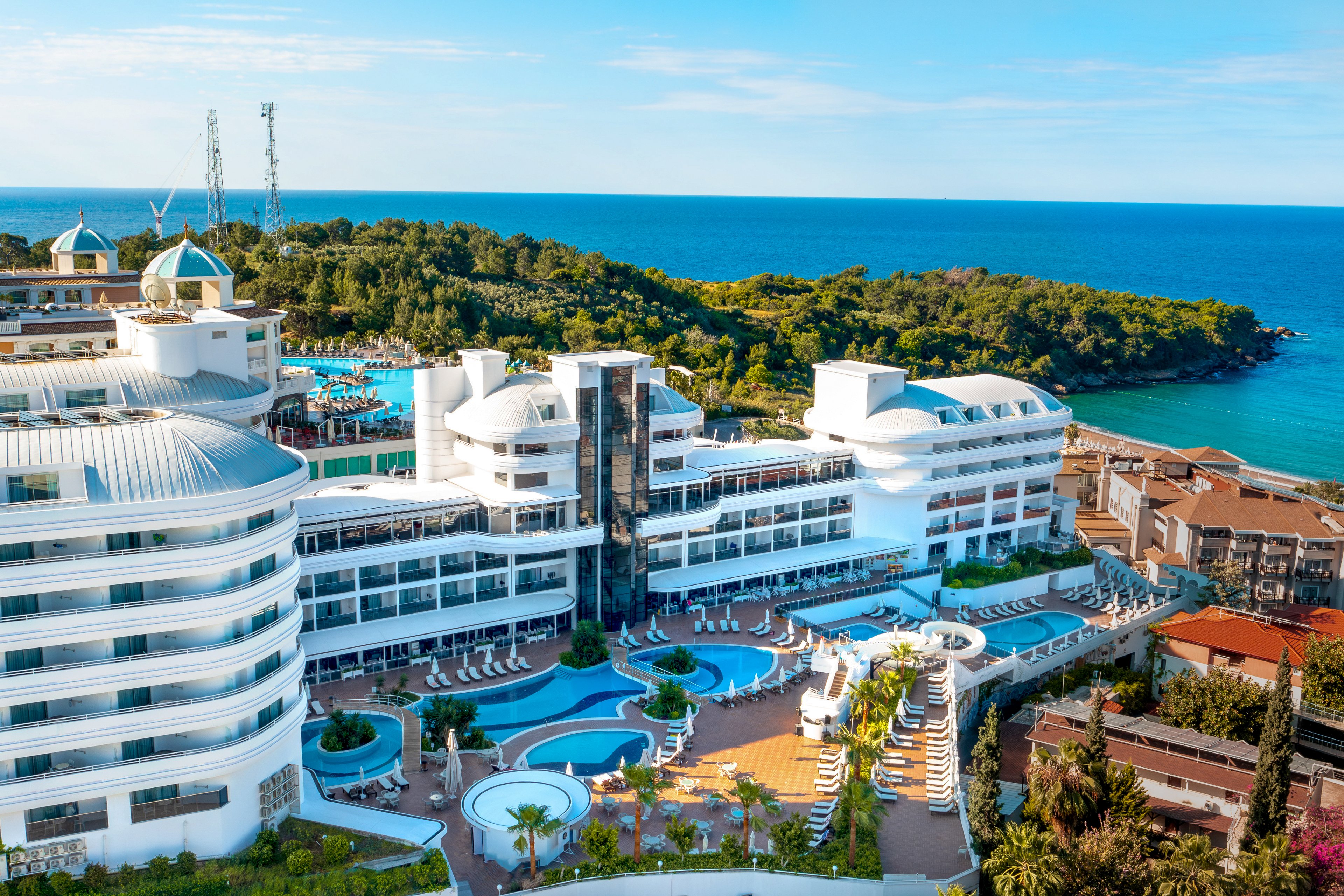 Laguna Beach Alya Resort & Spa