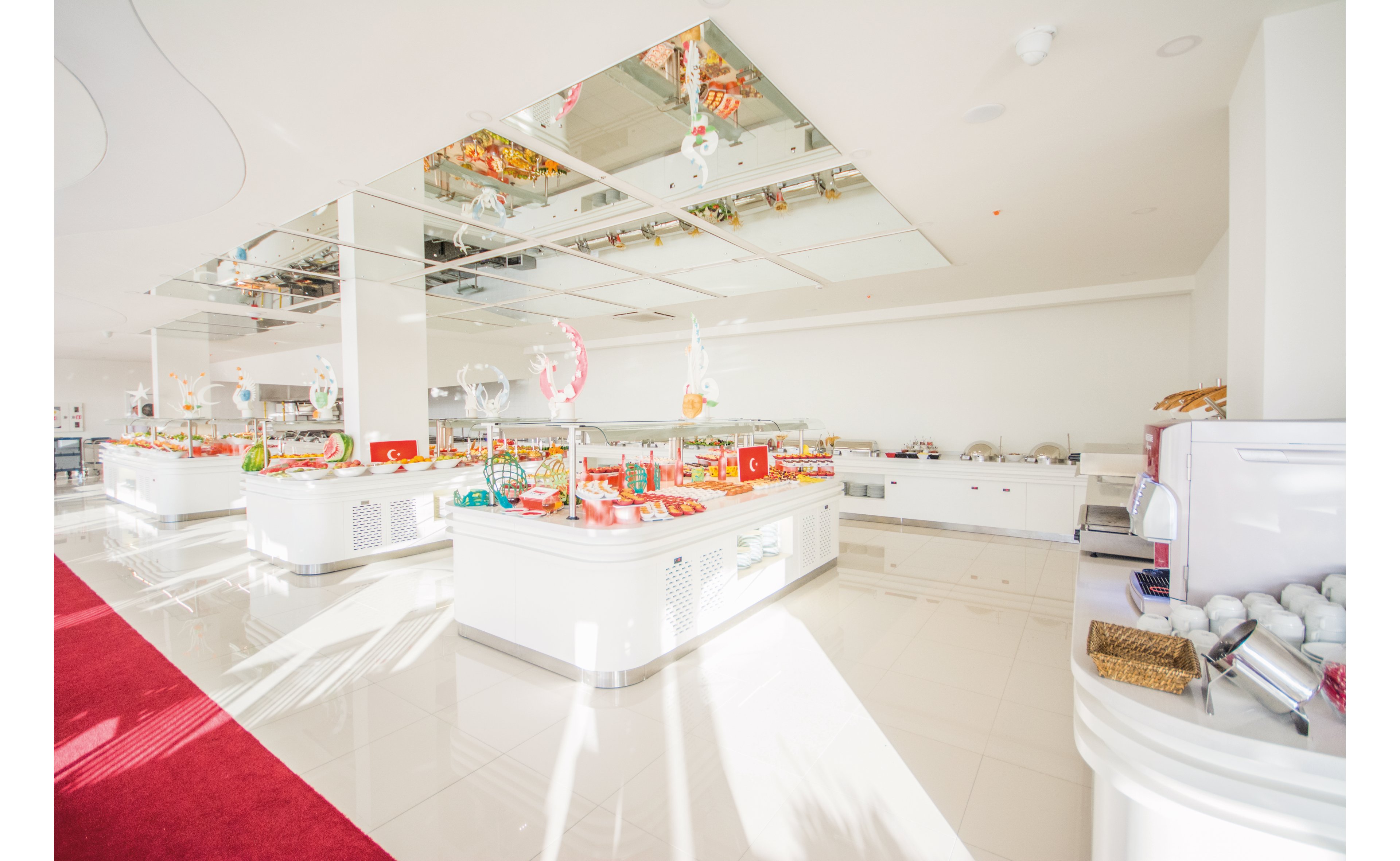 Laguna Beach Alya Resort & Spa