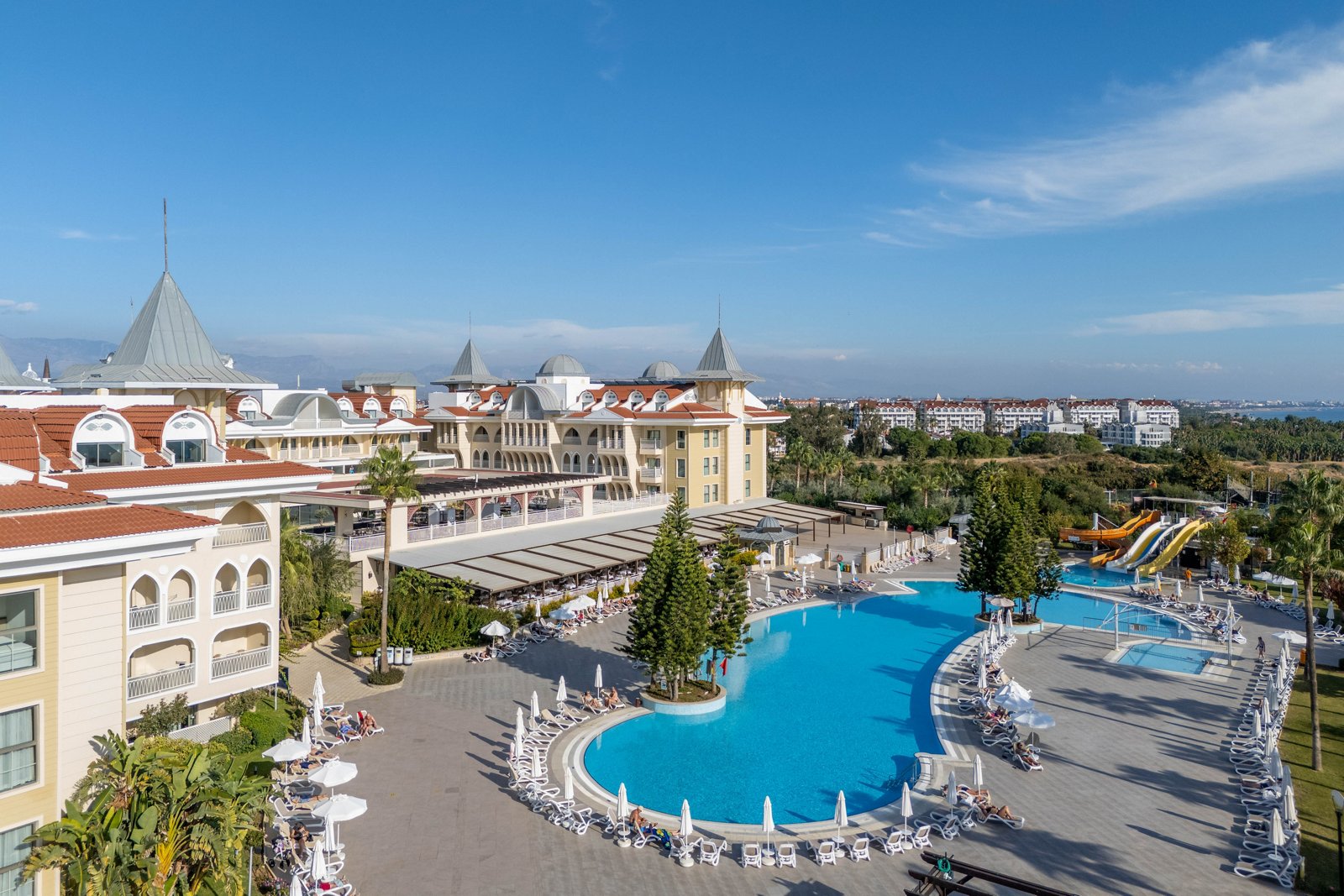 Side Star Resort