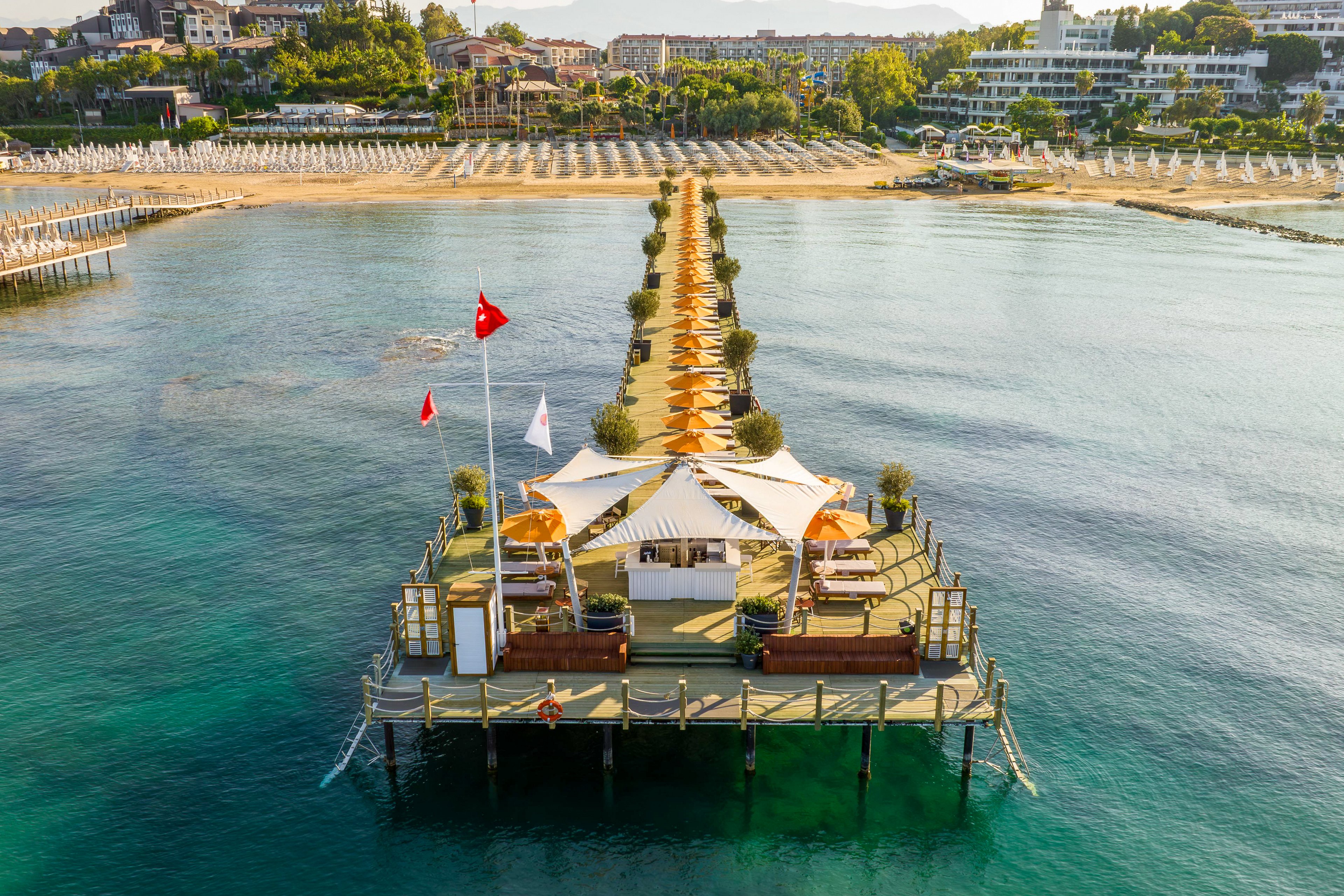 Arum Barut Collection