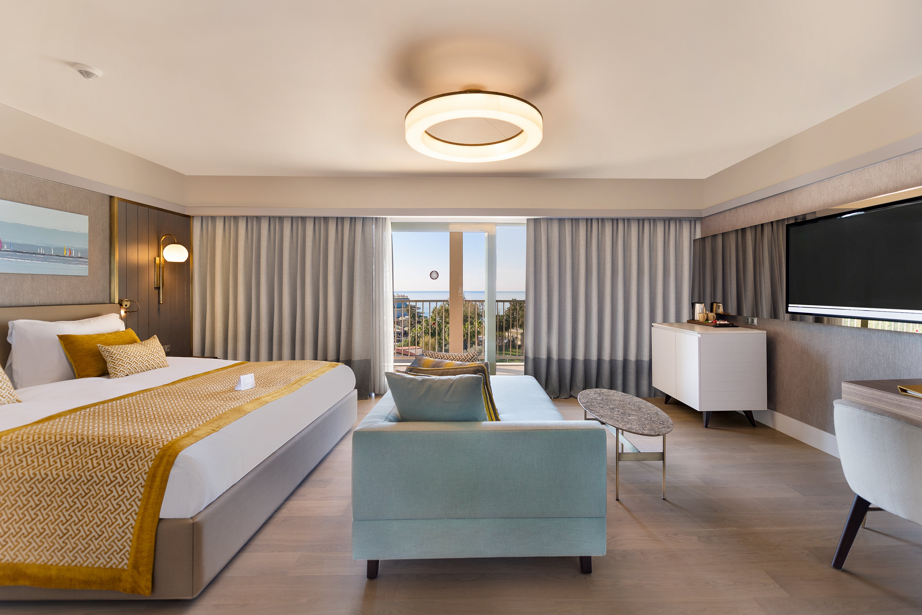 Arum Barut Collection