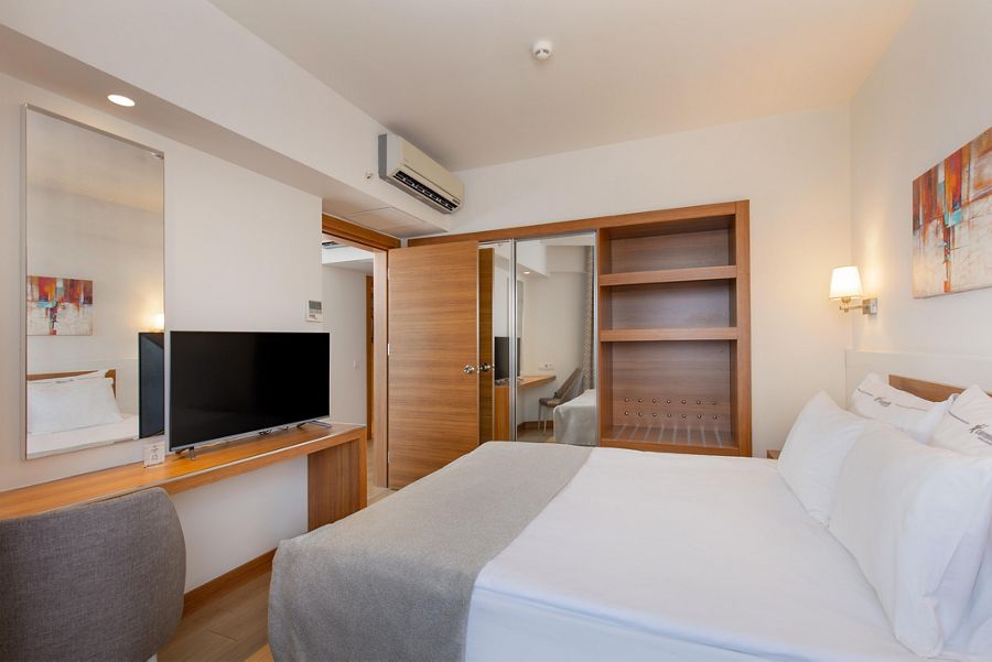 Standard Double or Twin room for Sole Use