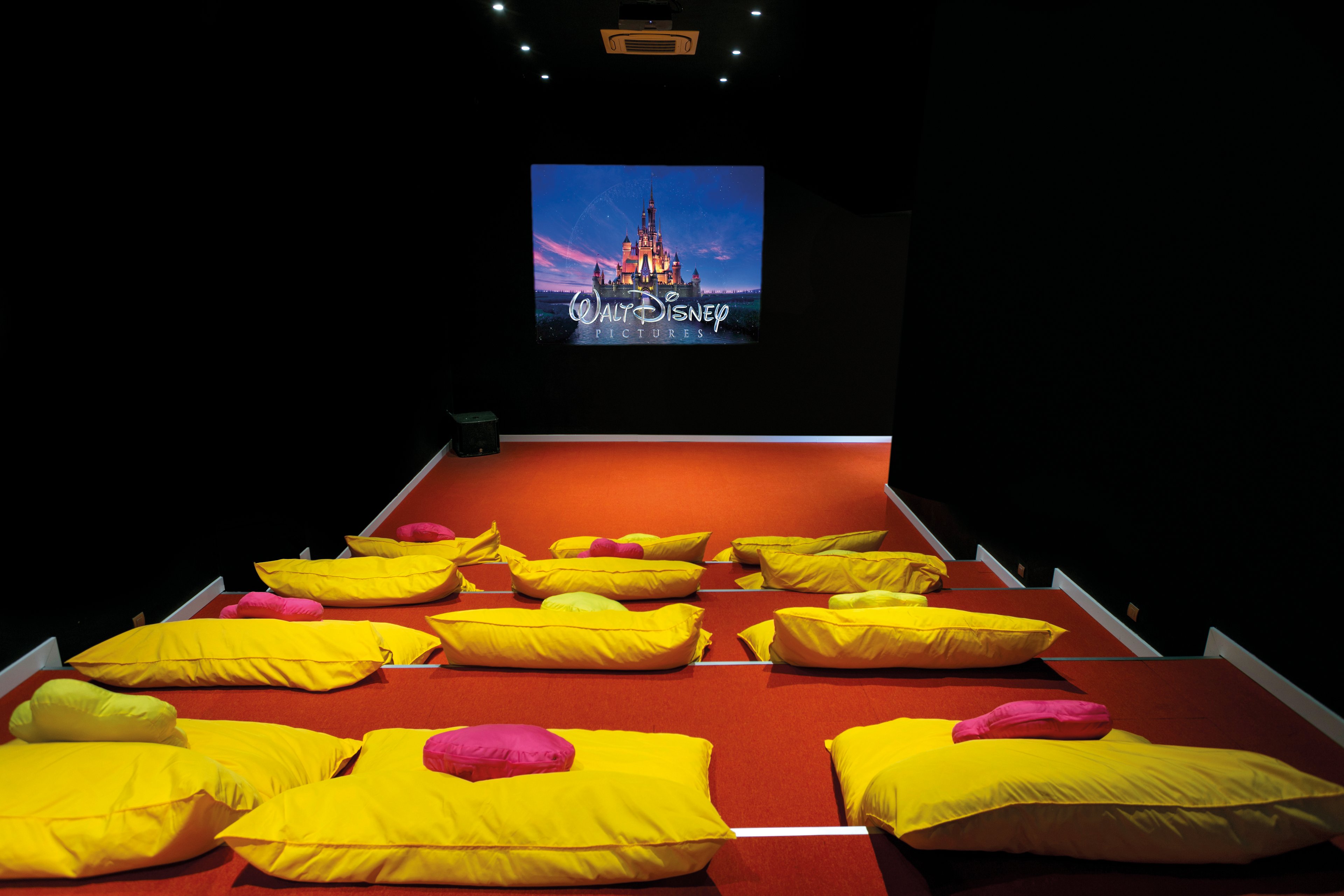 Titanic Mardan Palace