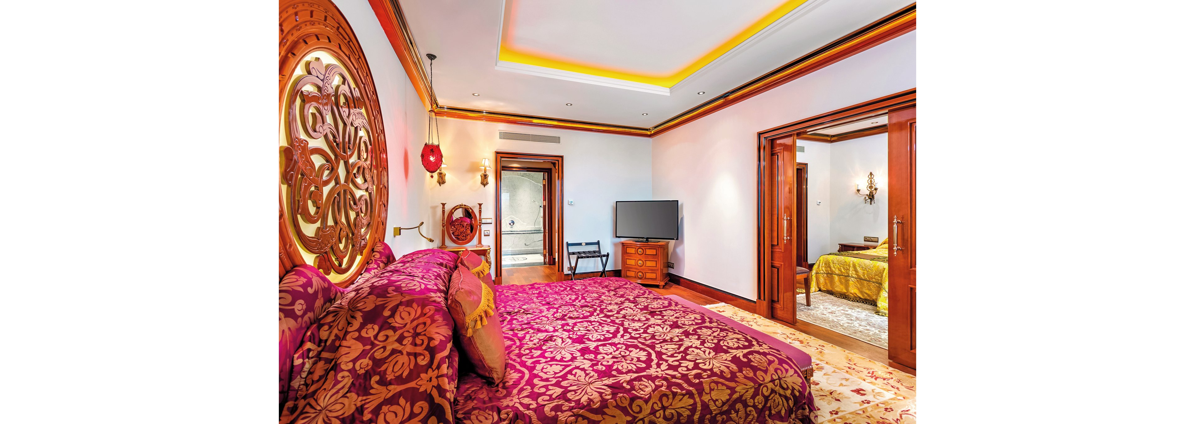 Titanic Mardan Palace