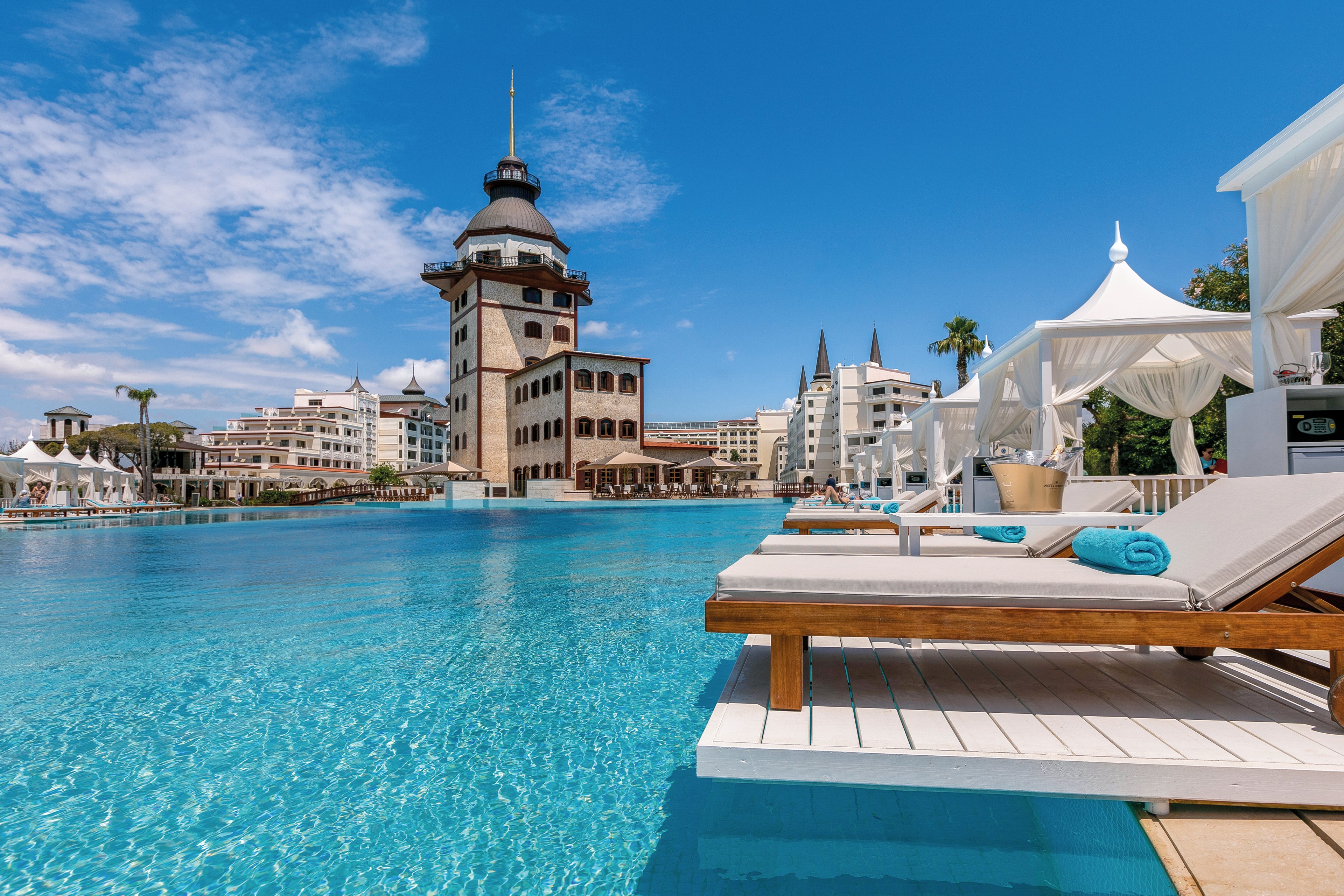 Titanic Mardan Palace