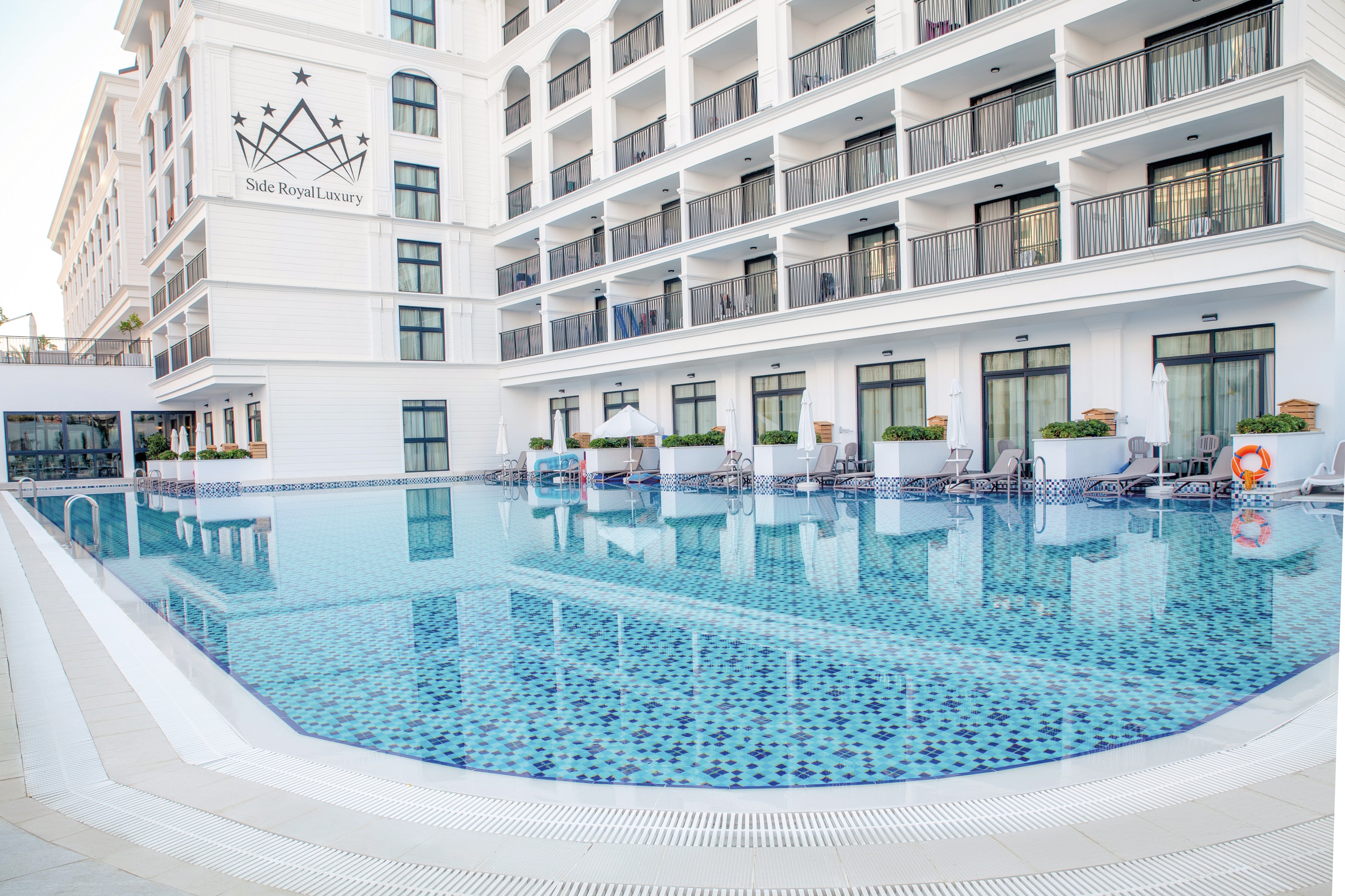 Side Royal Style Hotel