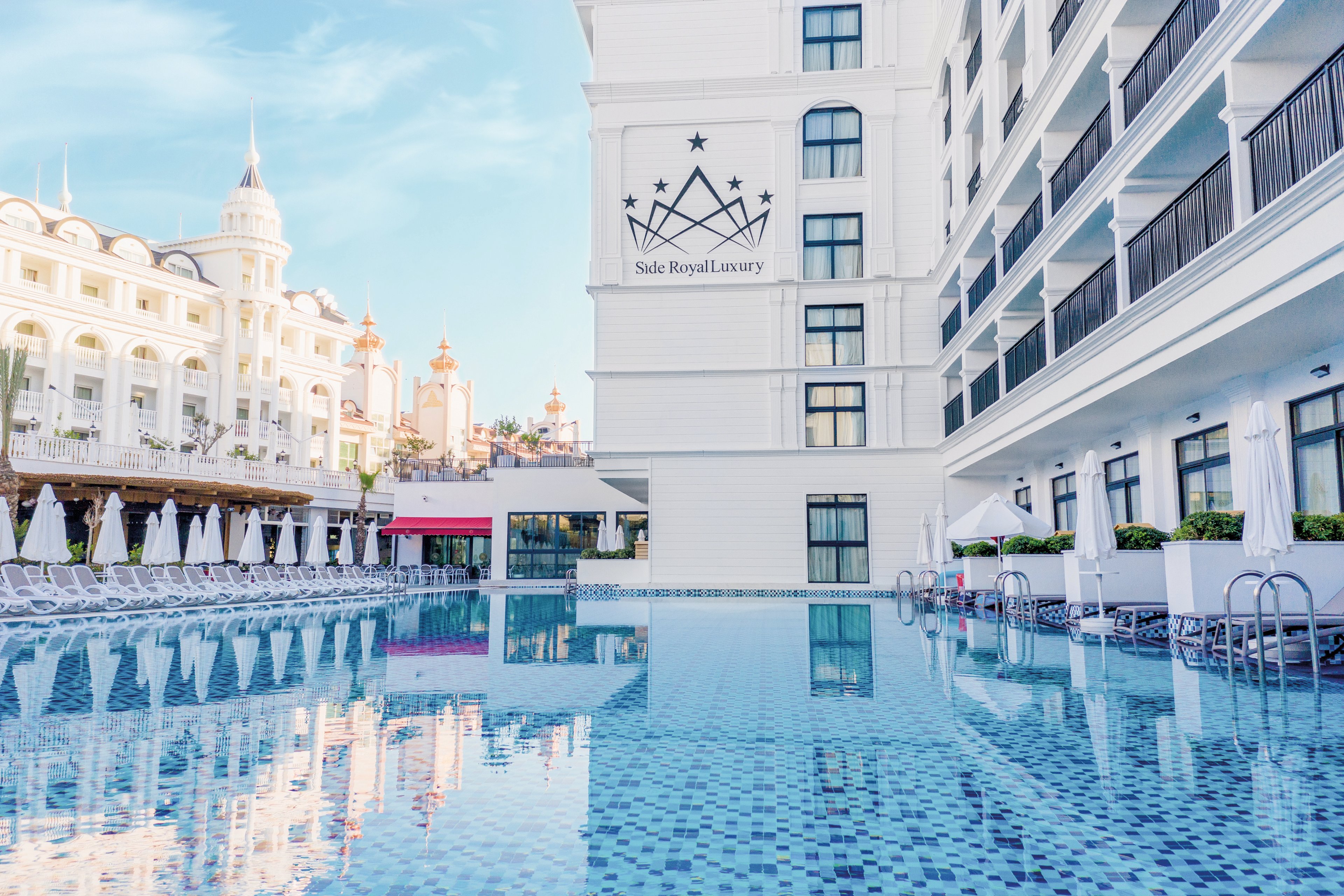 Side Royal Style Hotel