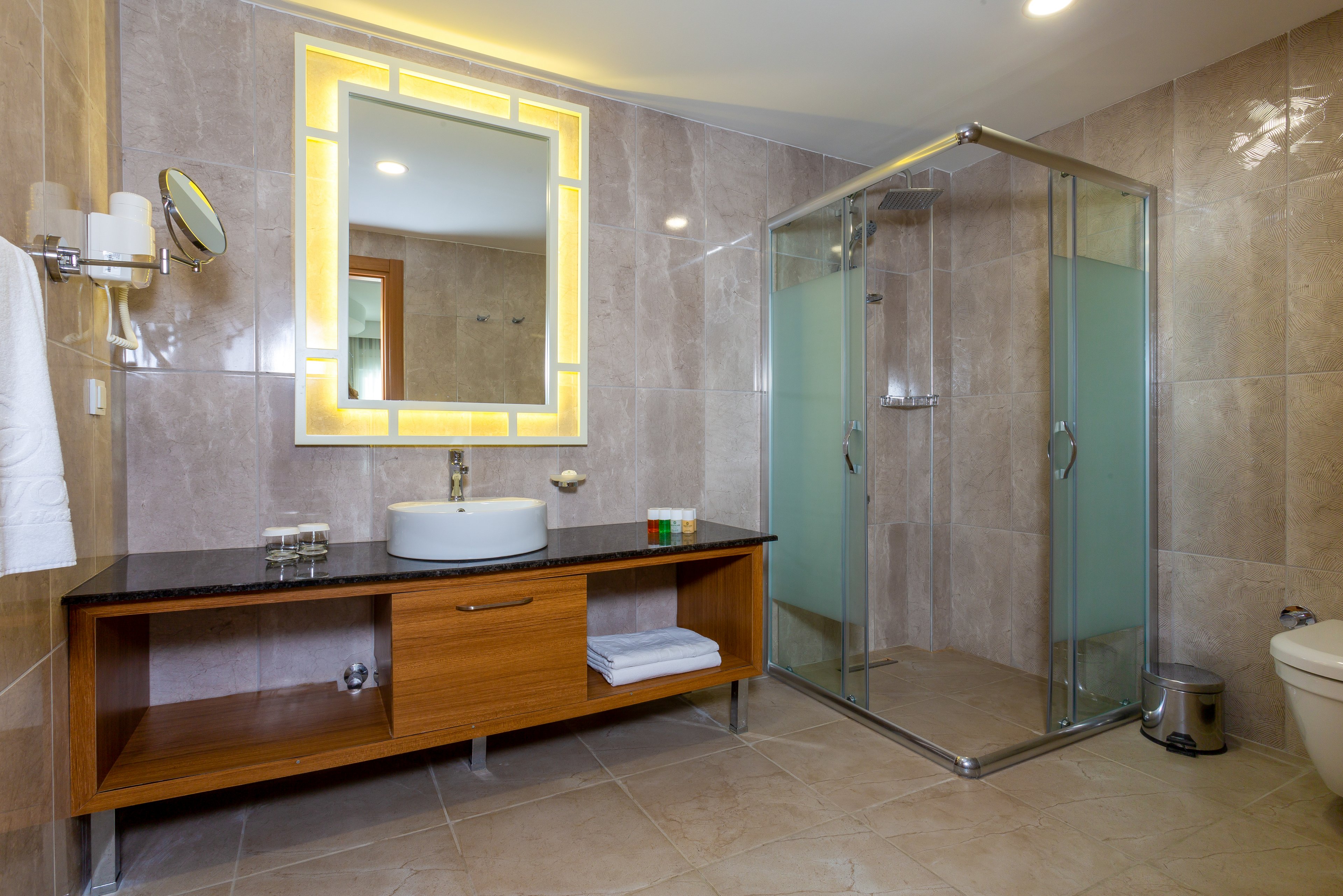 Greenwood Suites Resort