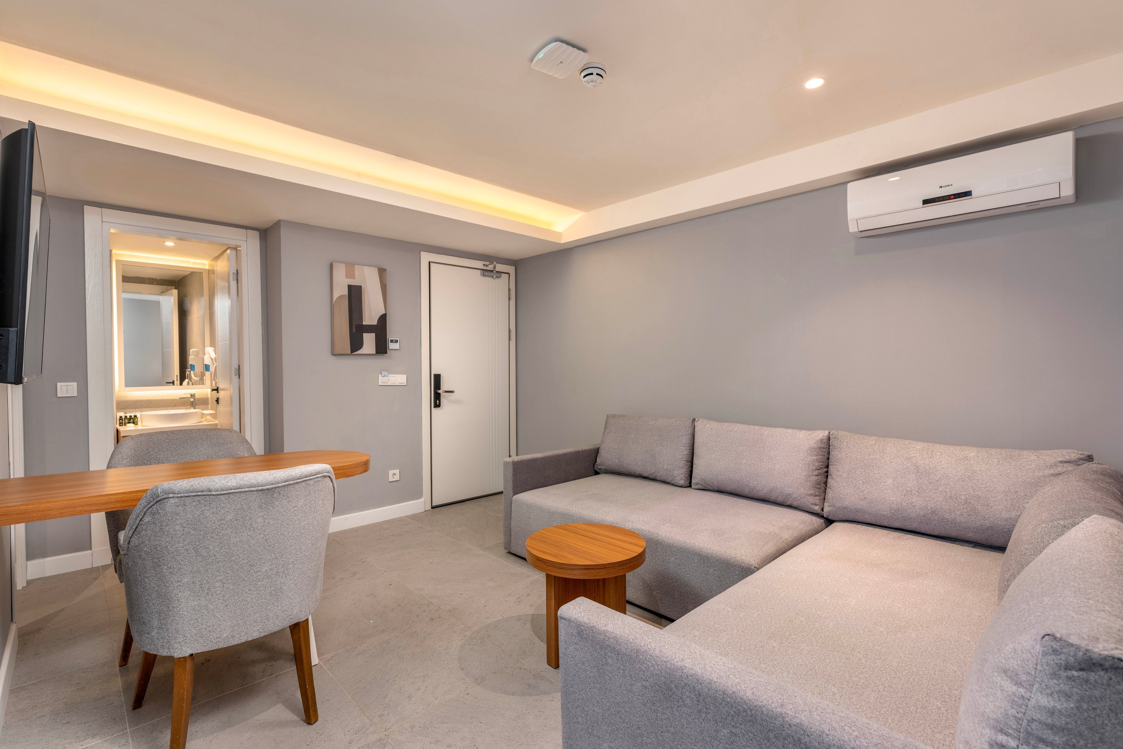 Greenwood Suites Resort