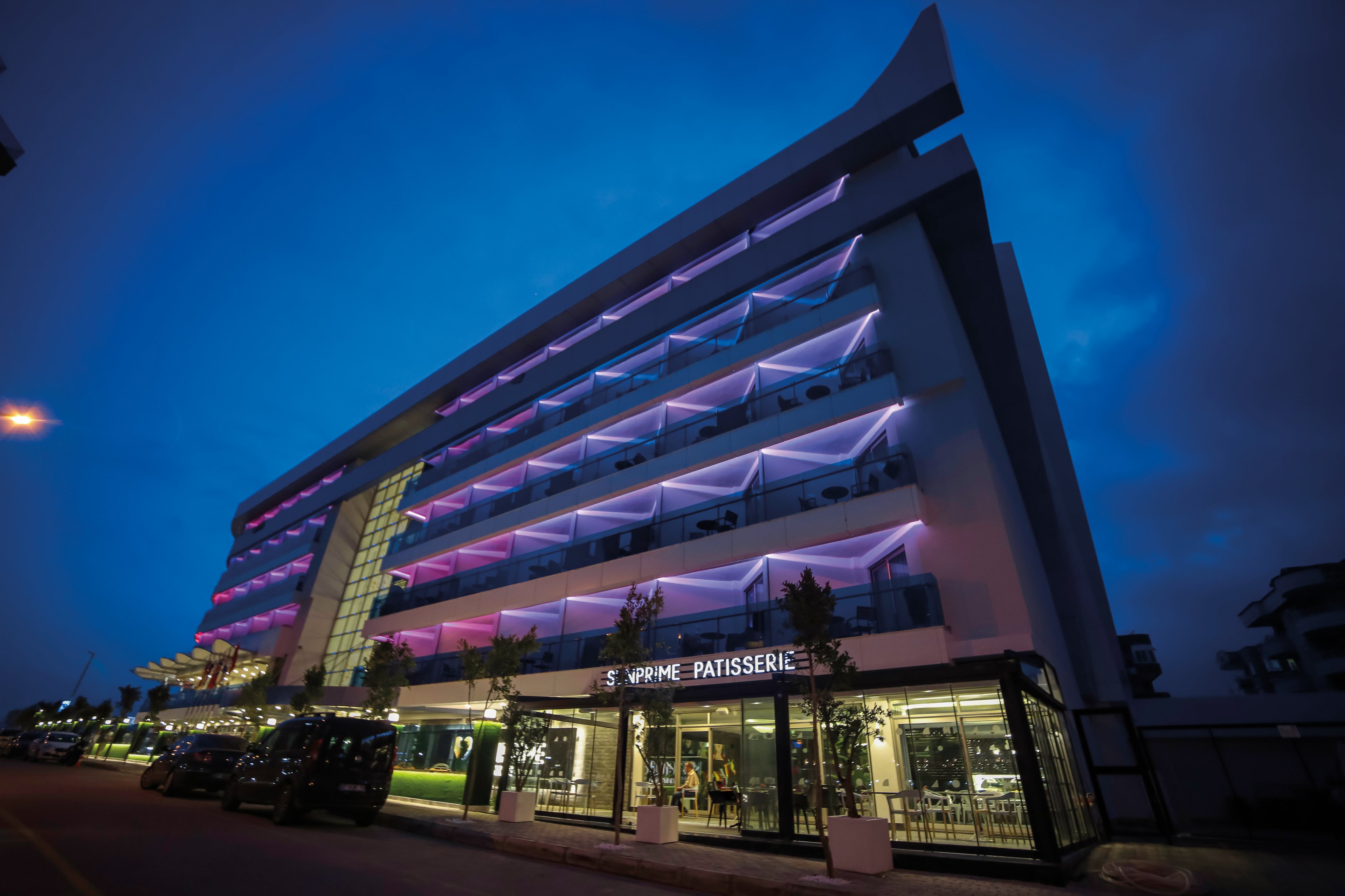 Sunprime C Lounge Hotel