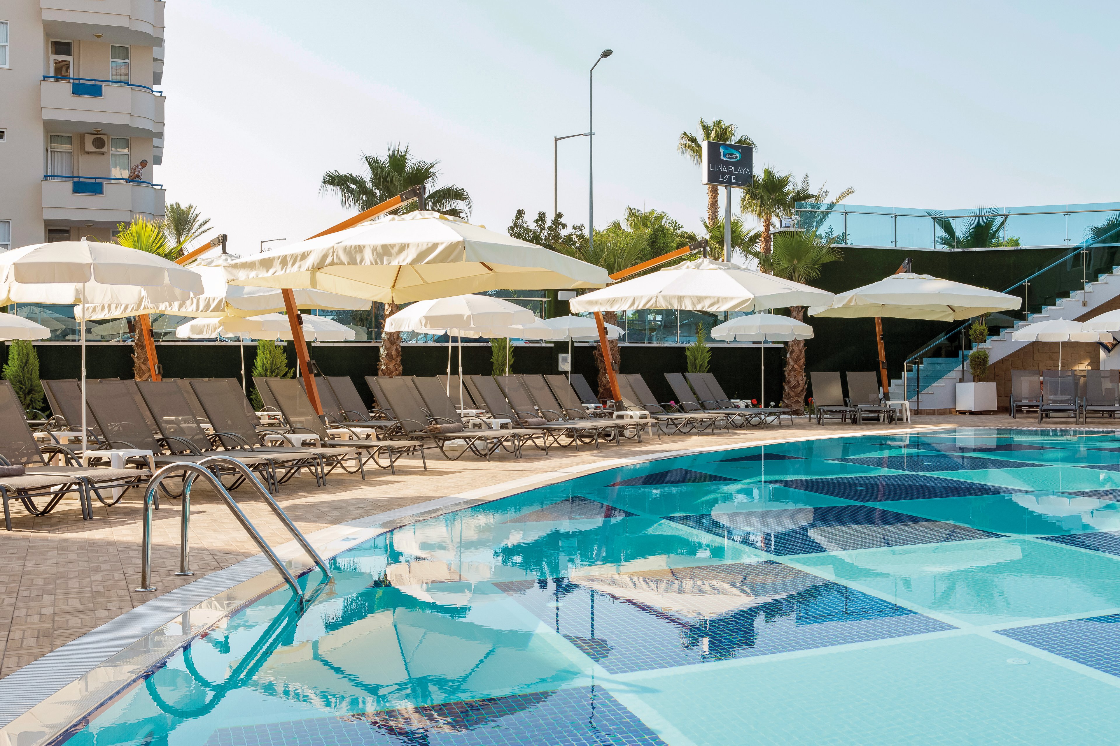 Sunprime C Lounge Hotel