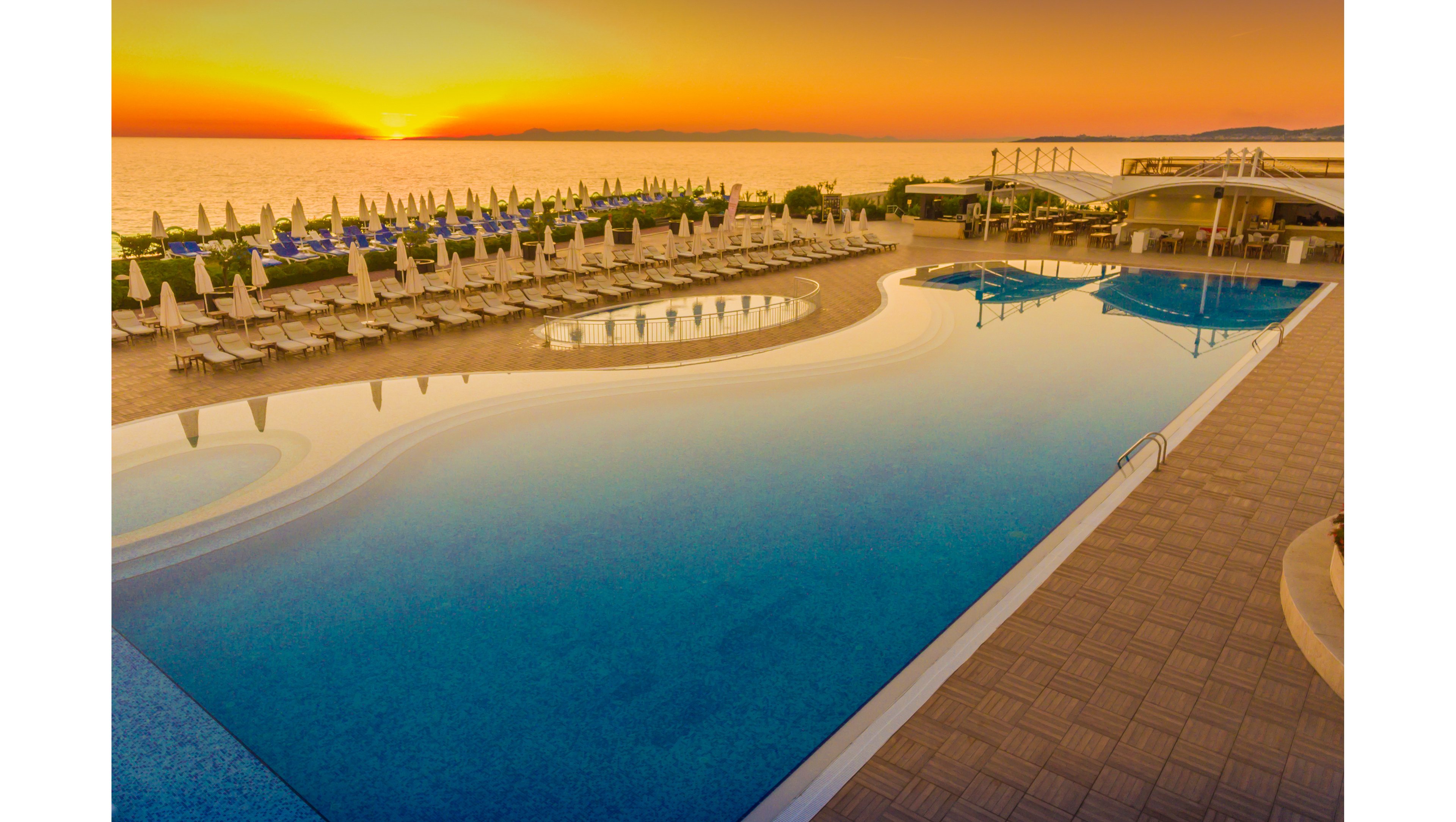 Gold Island Selected