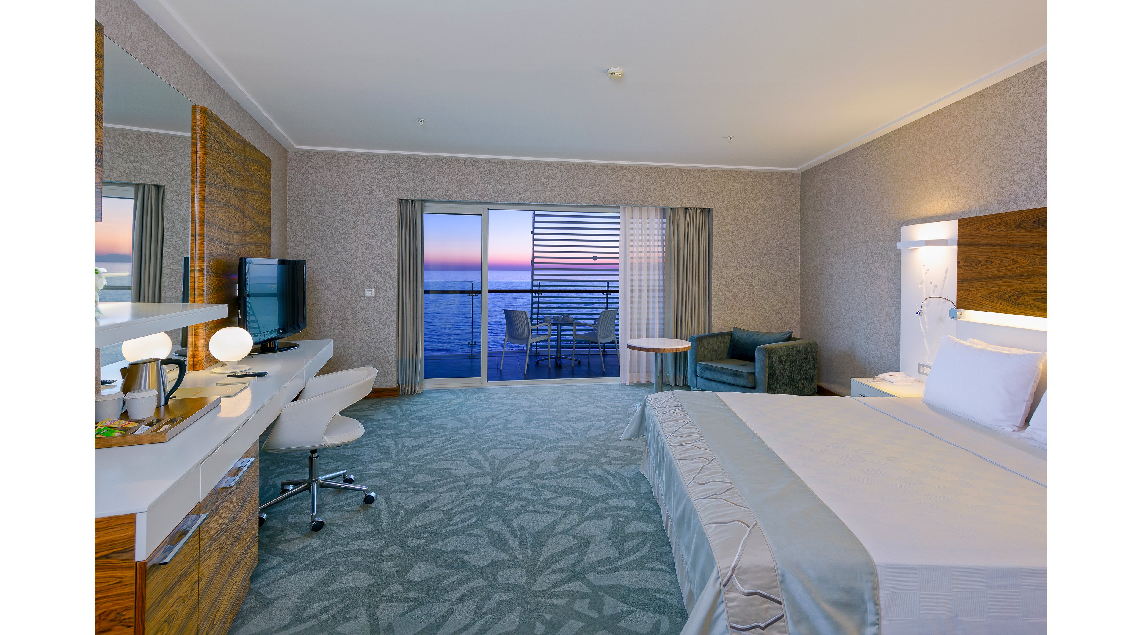 Gold Island Selected