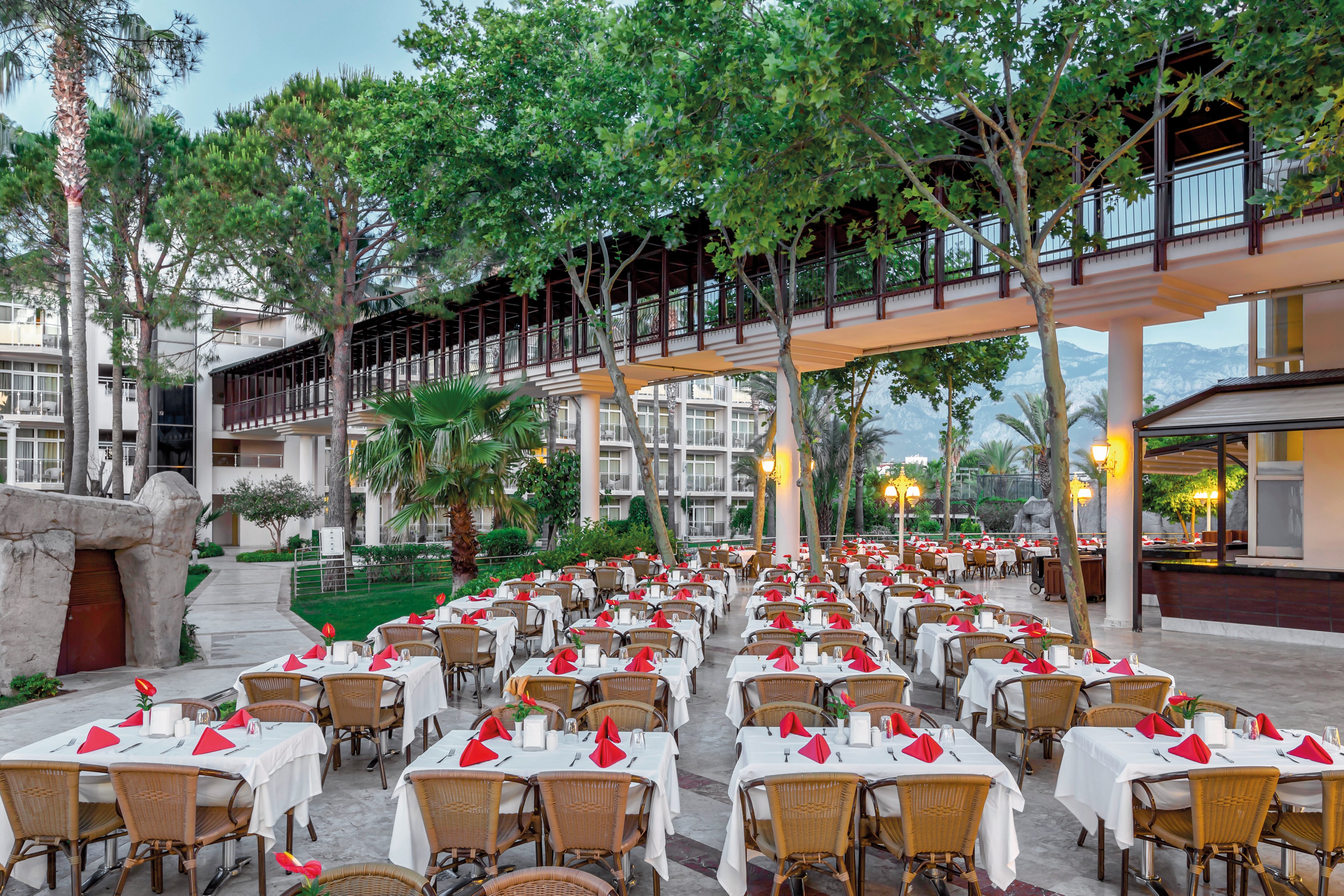 Dobedan World Palace Kemer