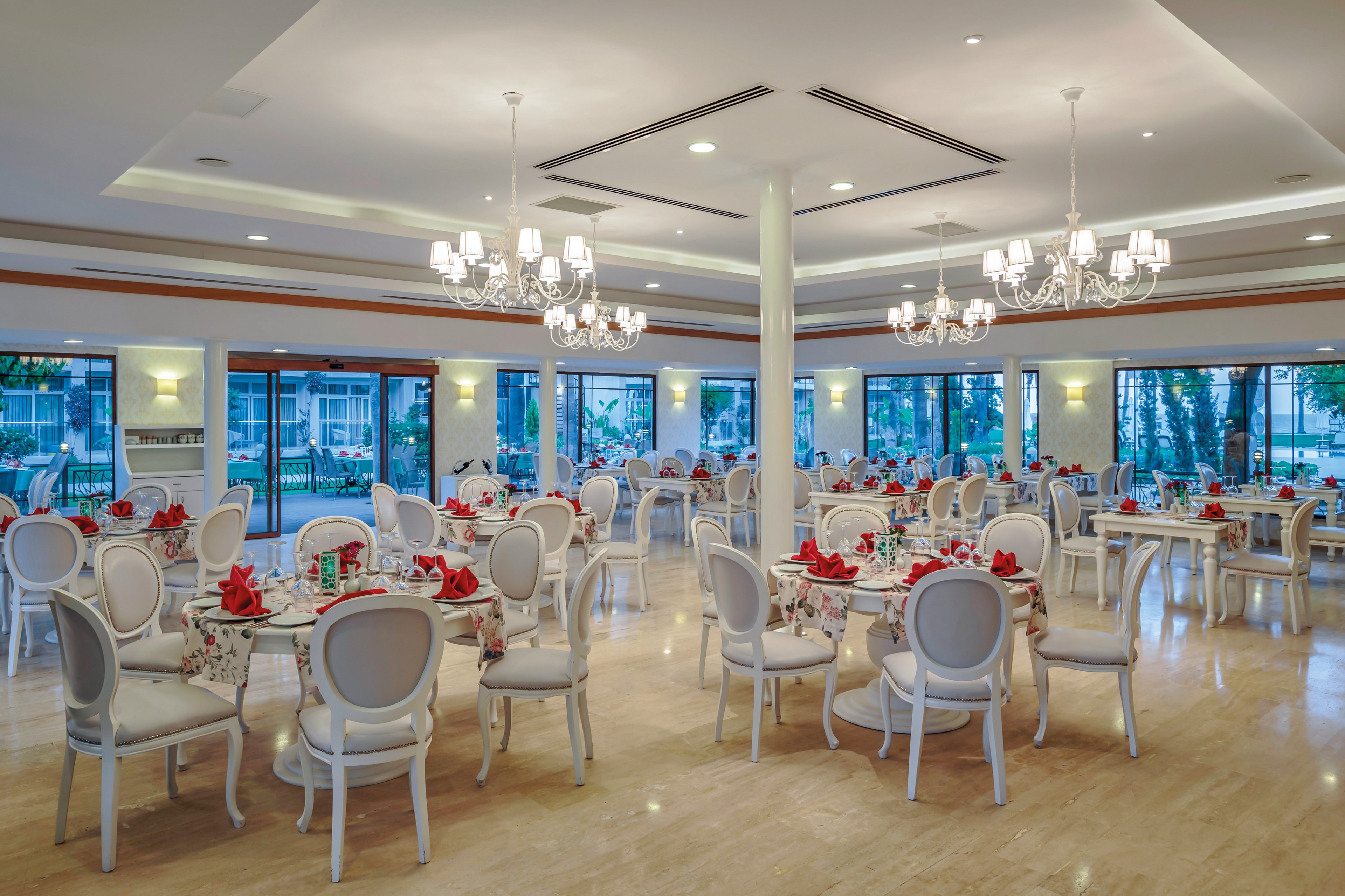 Dobedan World Palace Kemer