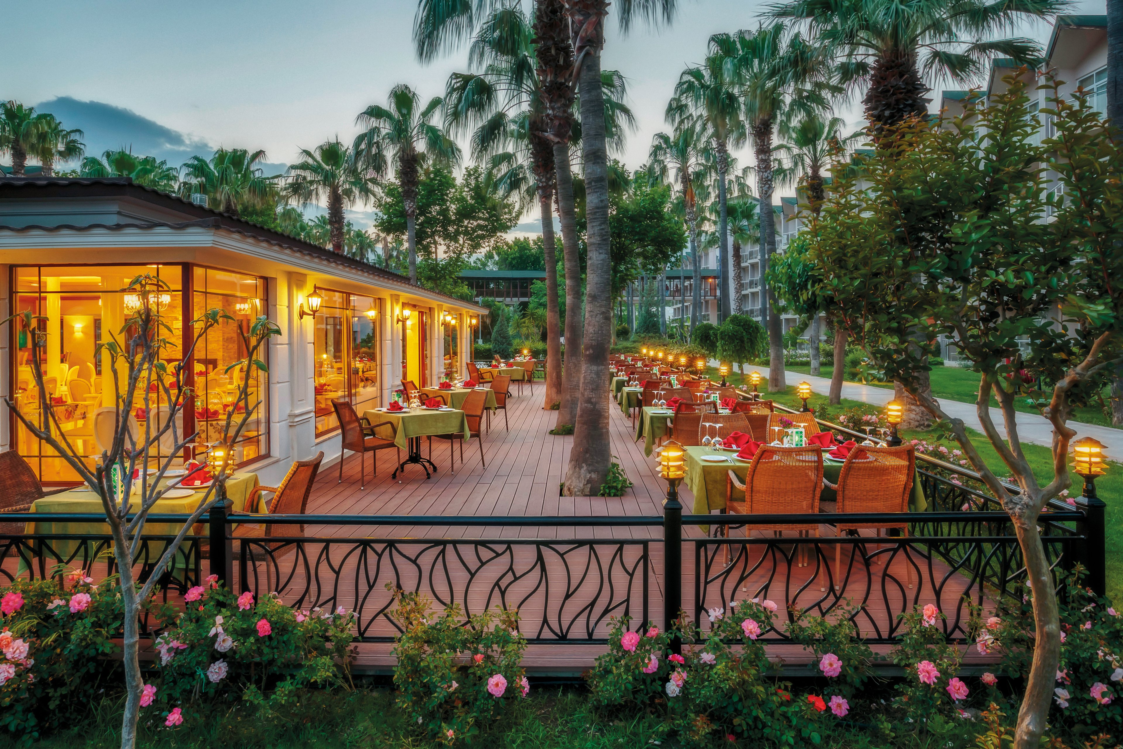 Dobedan World Palace Kemer