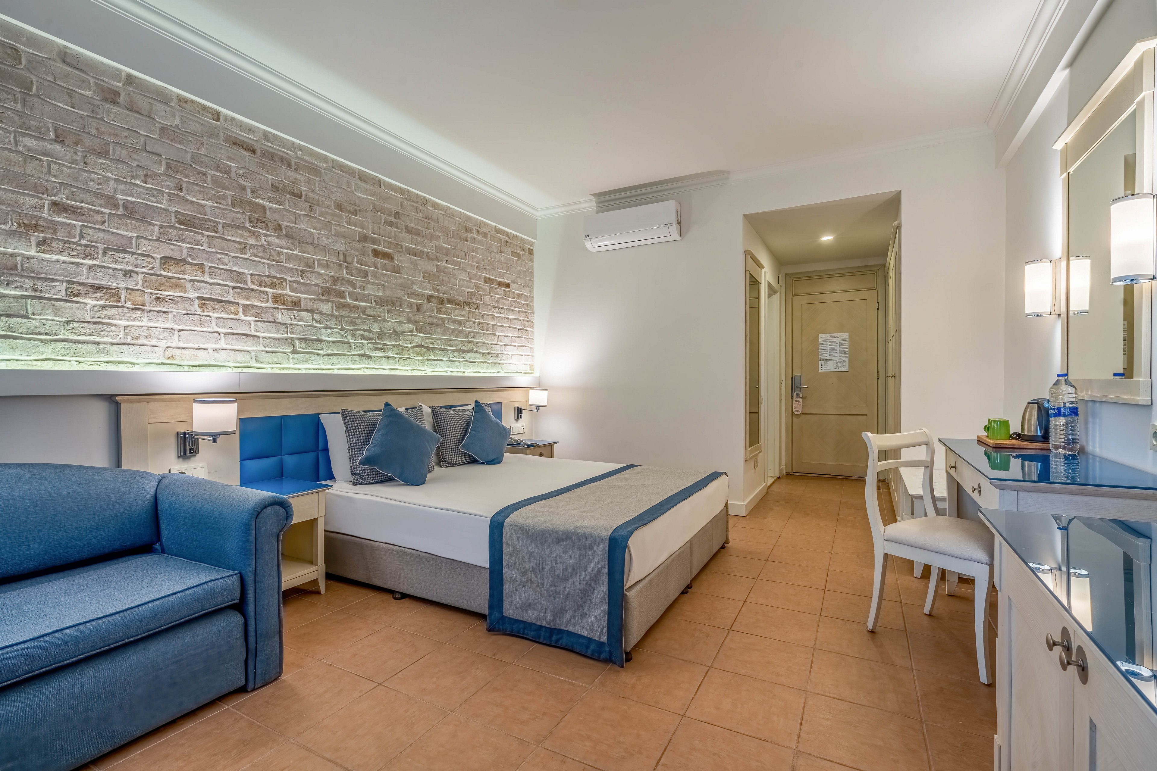 Champion Holiday Village