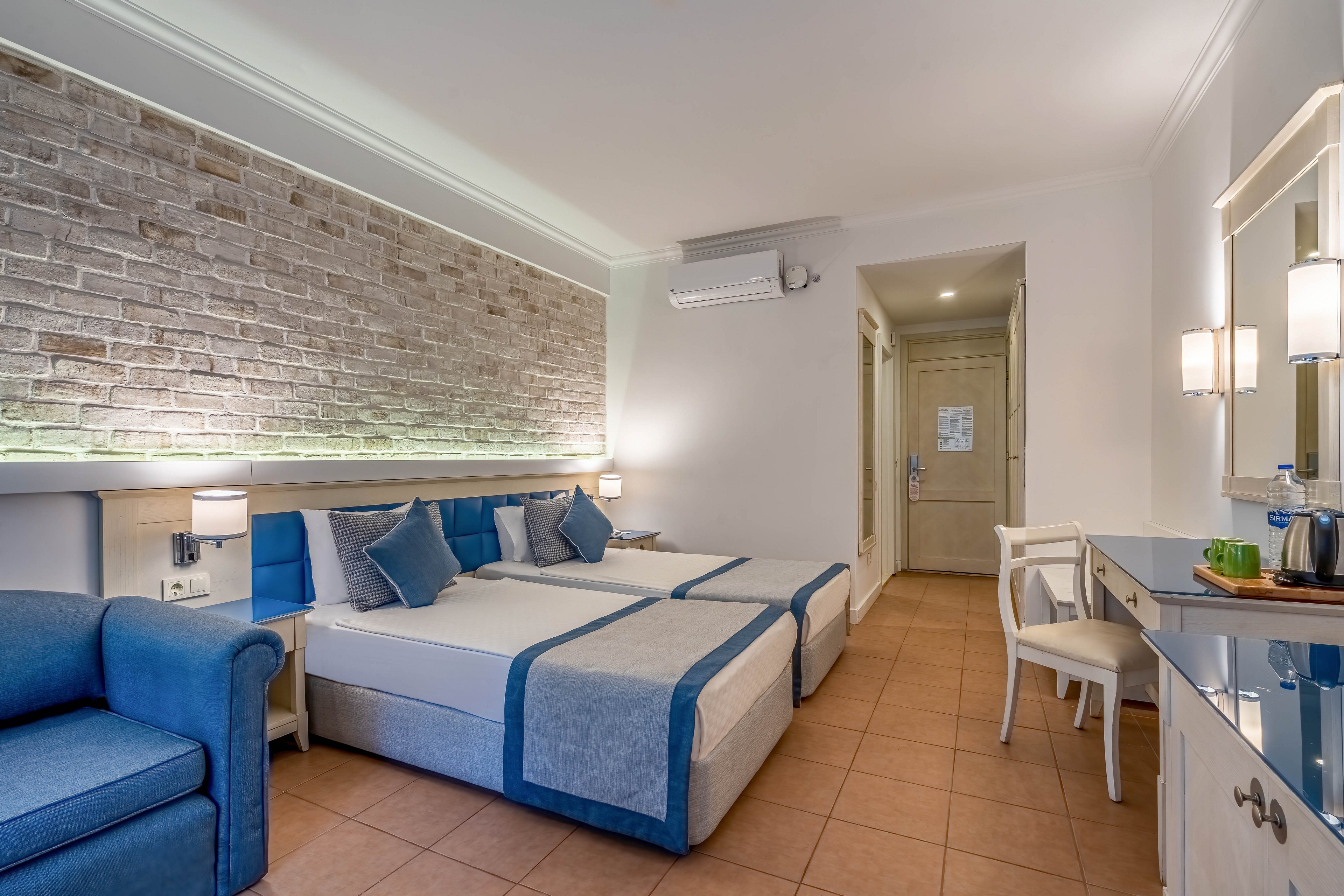 Champion Holiday Village