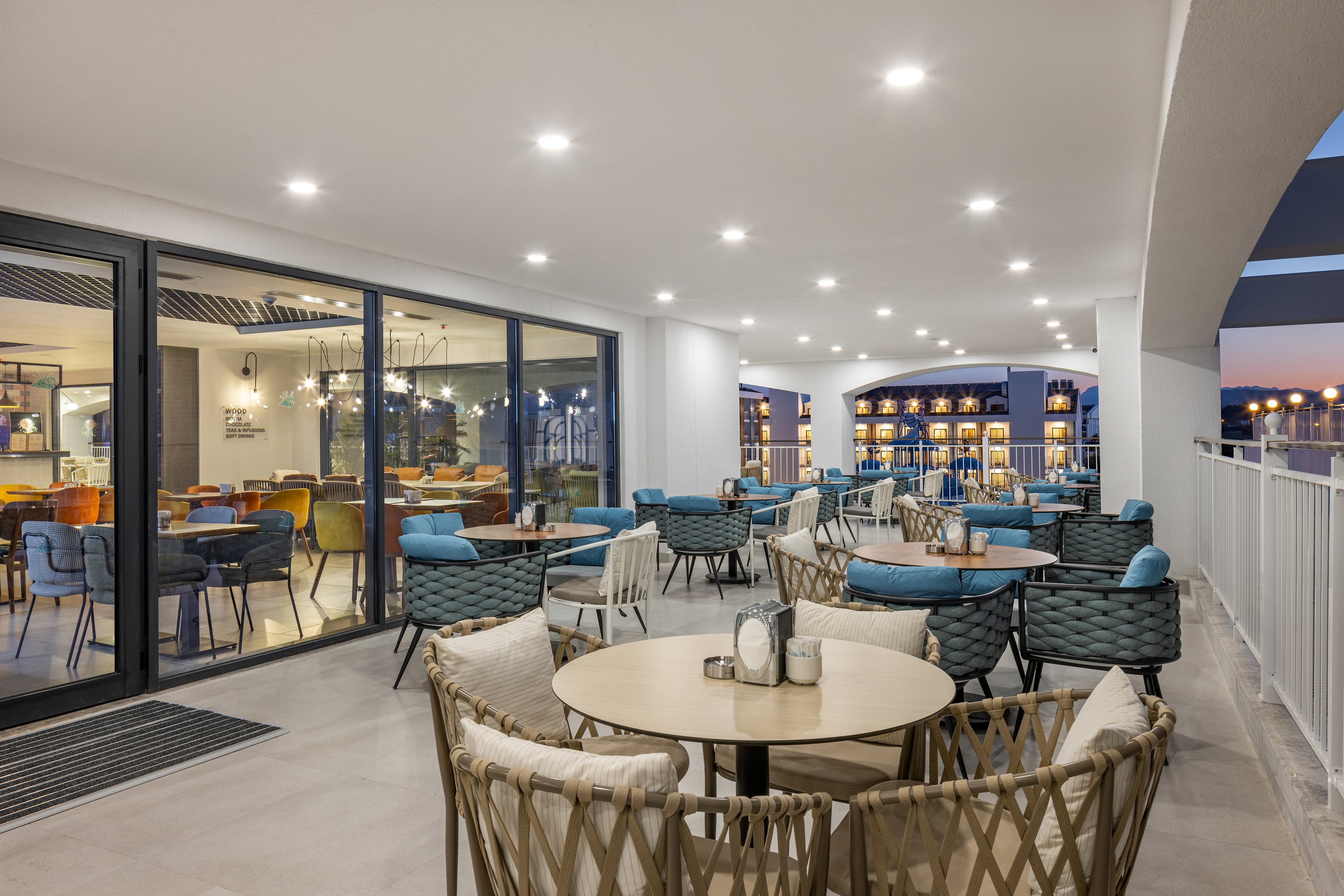 Arcanus Hotels Trendline Side