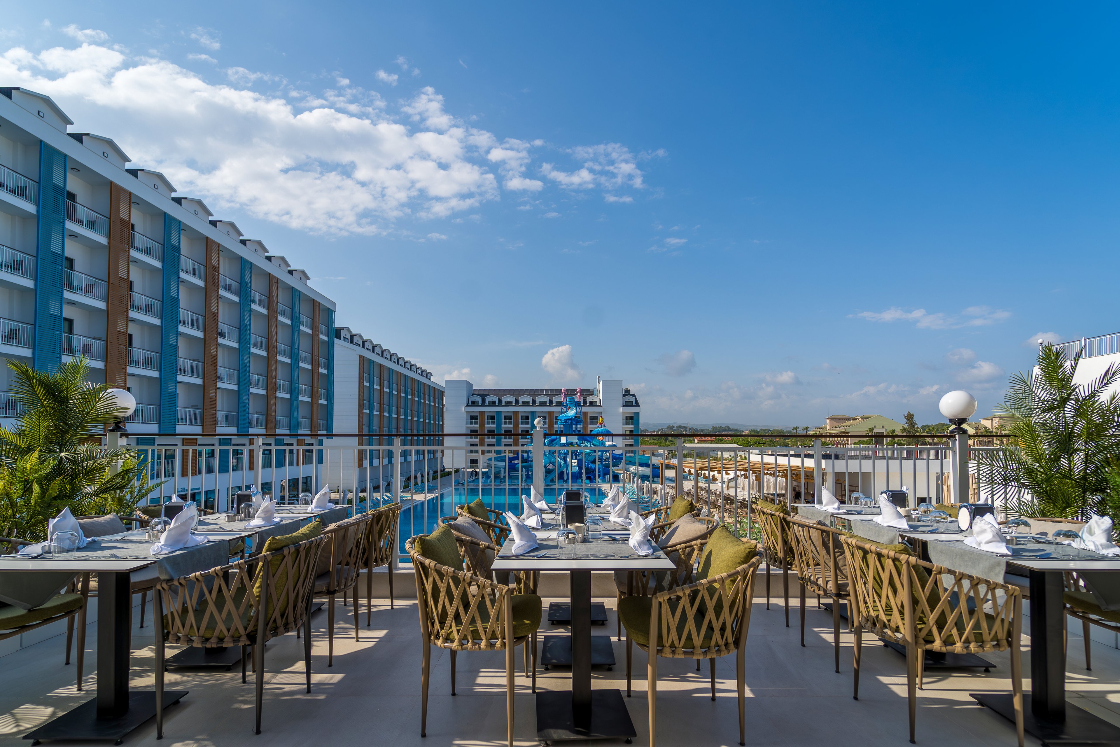 Arcanus Hotels Trendline Side