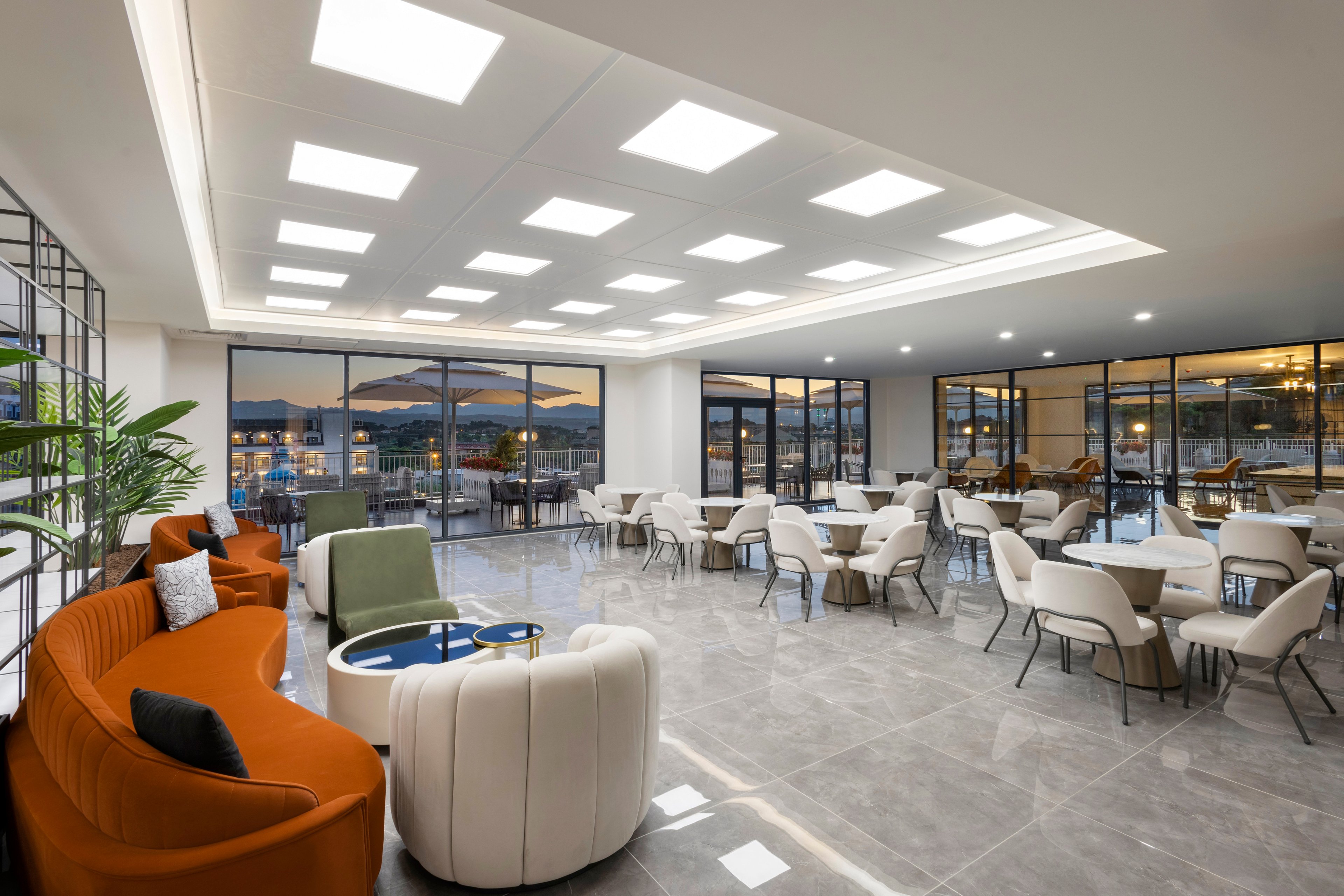 Arcanus Hotels Trendline Side