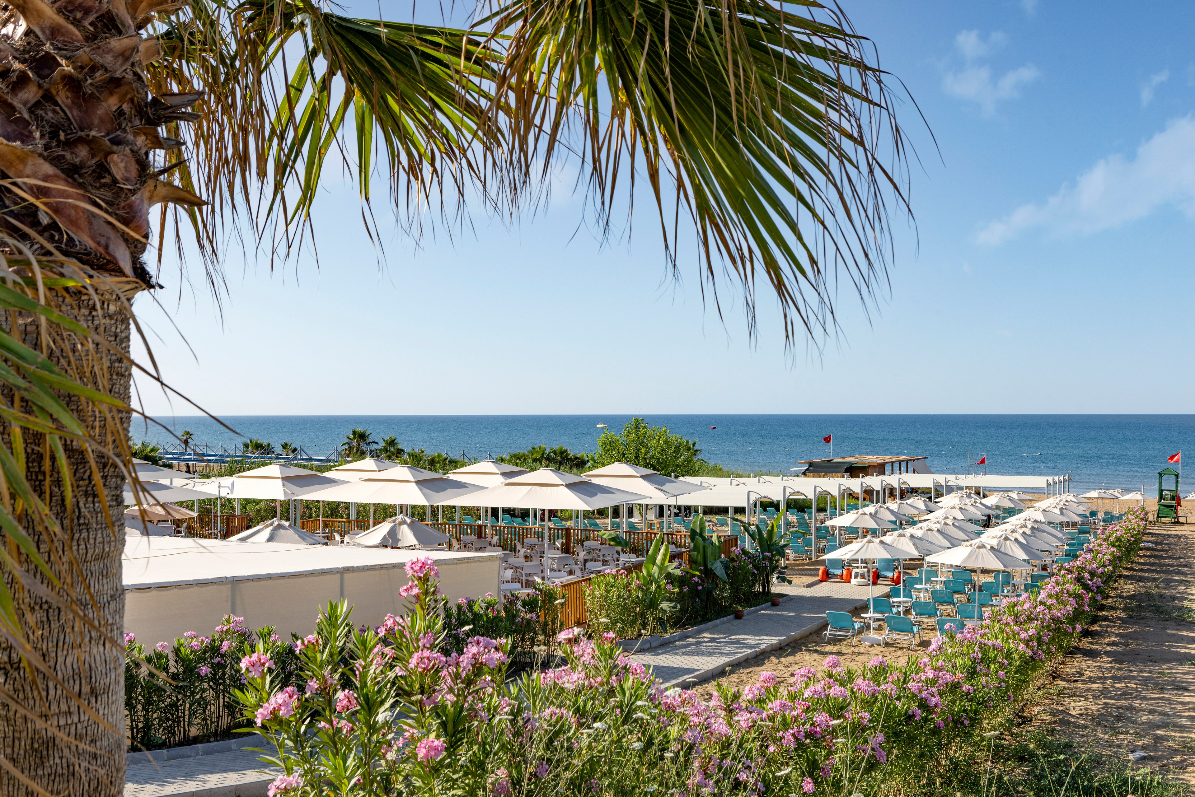 Arcanus Hotels Trendline Side