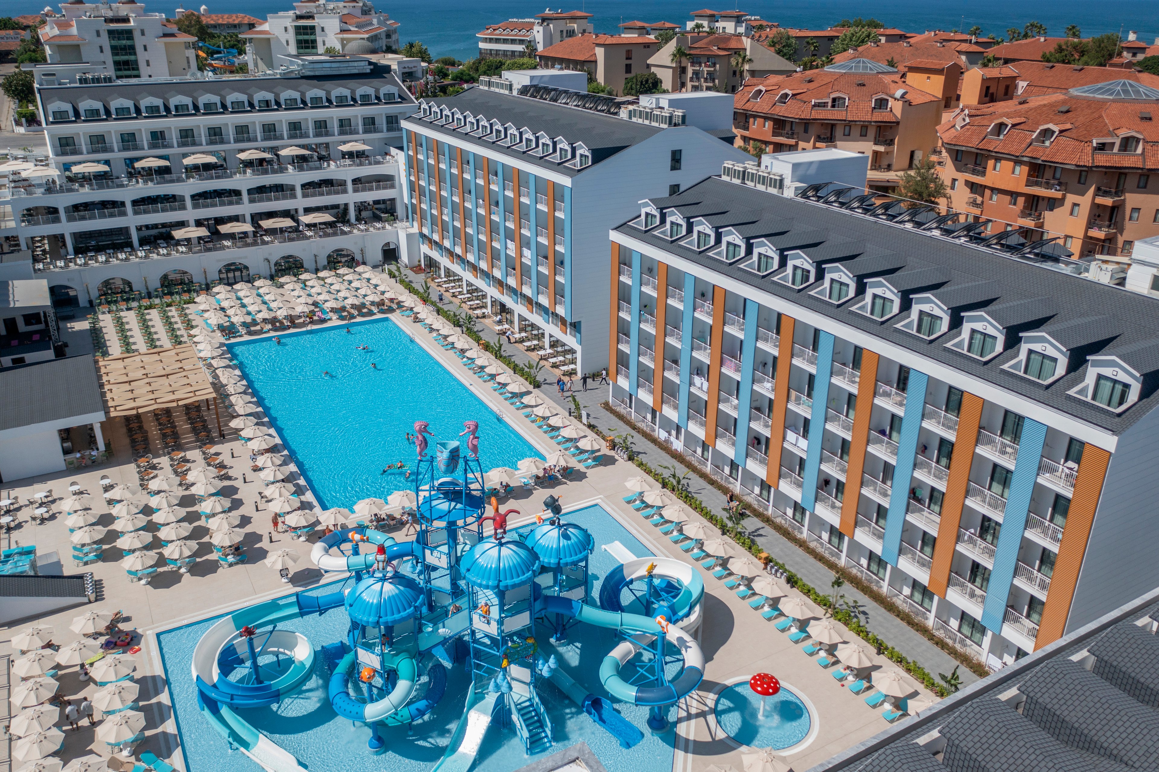 Arcanus Hotels Trendline Side