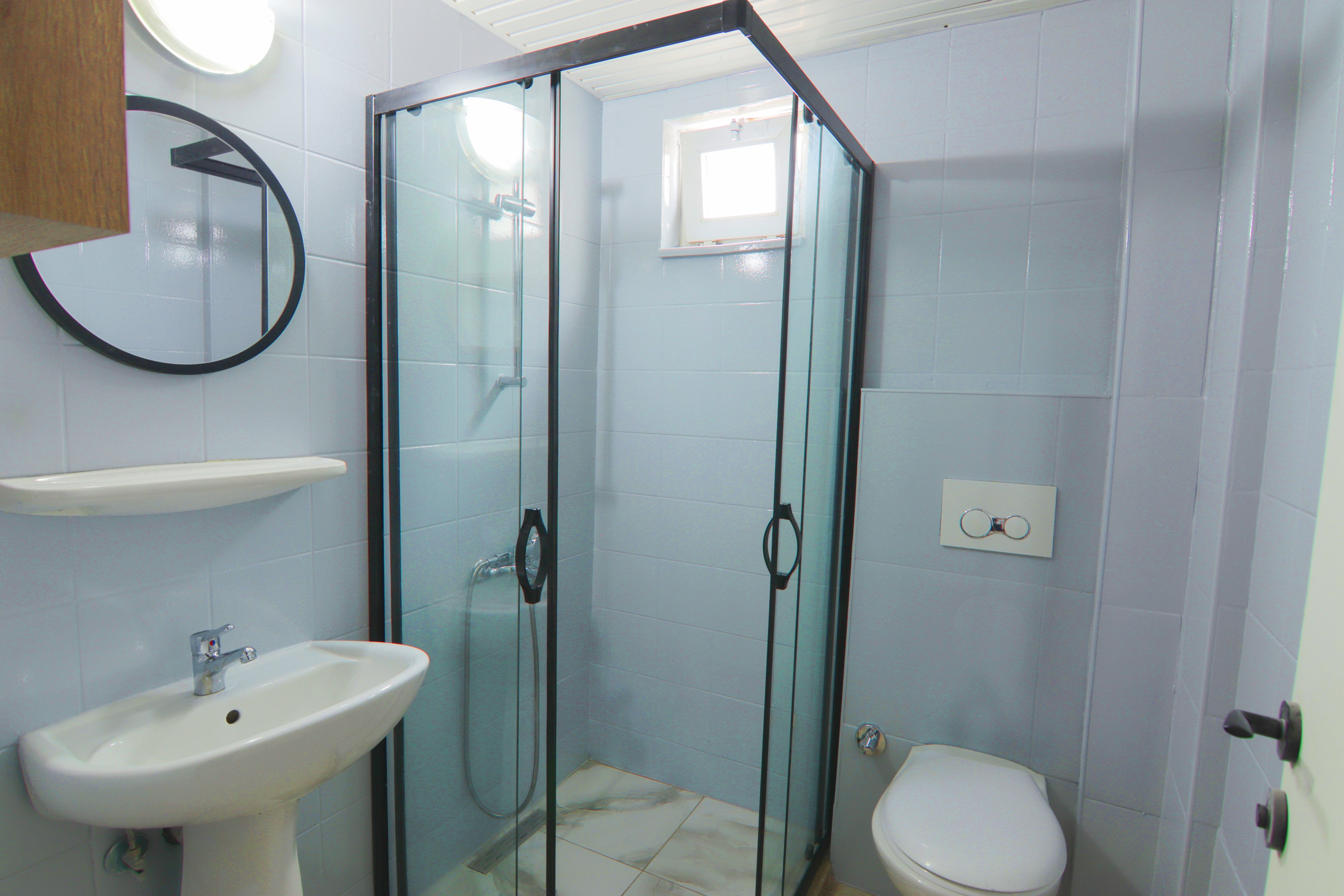 New Garden Luna Side Apart Hotel