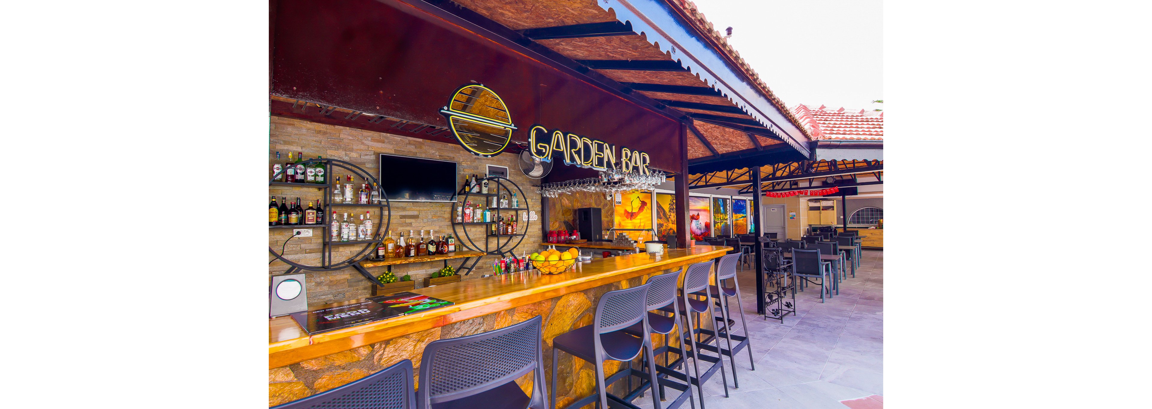 New Garden Luna Side Apart Hotel