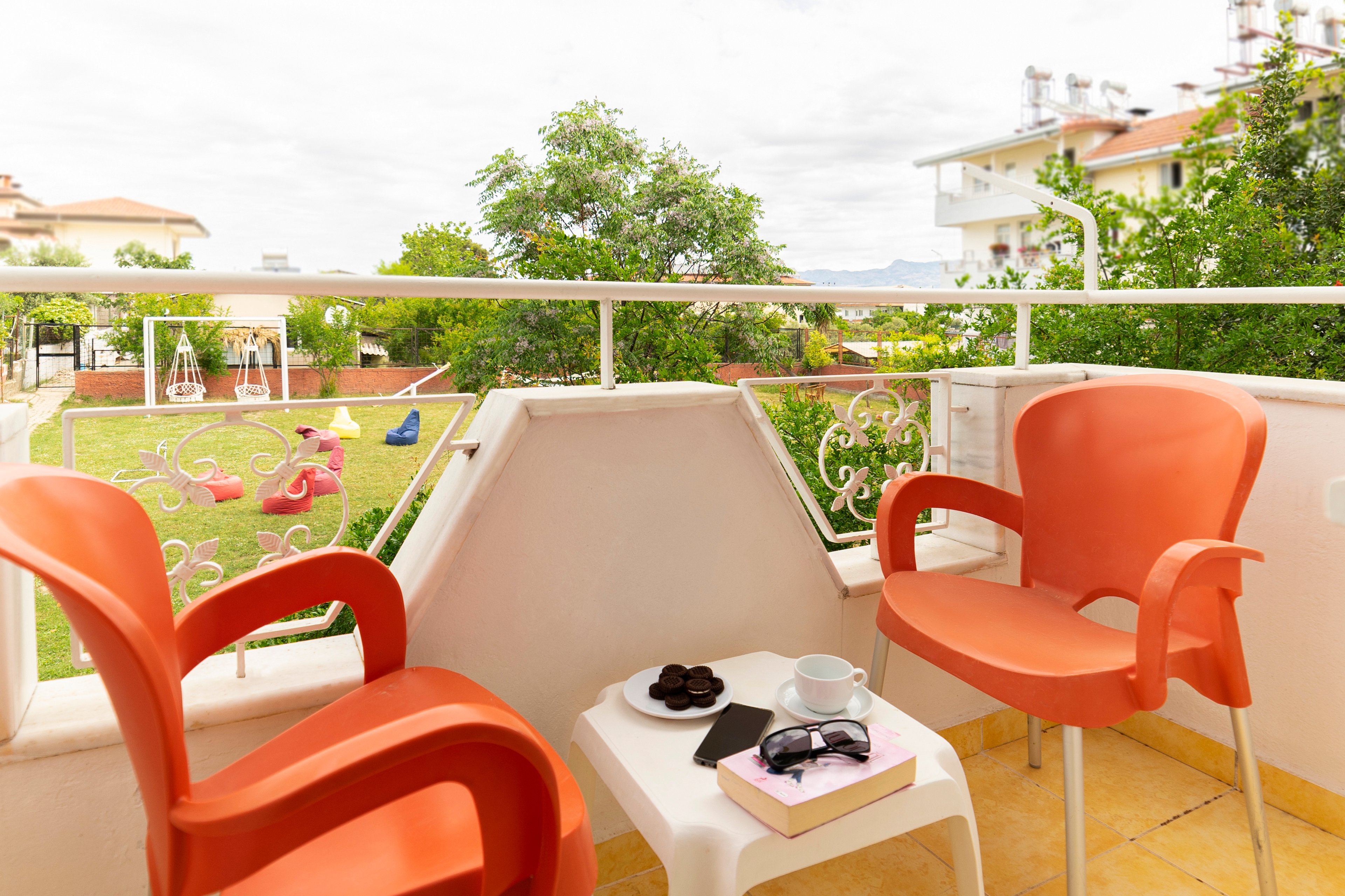 New Garden Luna Side Apart Hotel