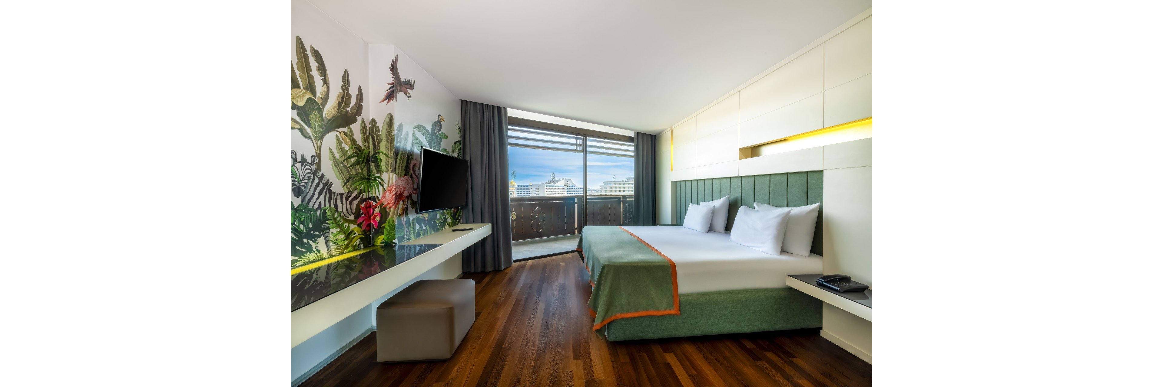 Nirvana Cosmopolitan