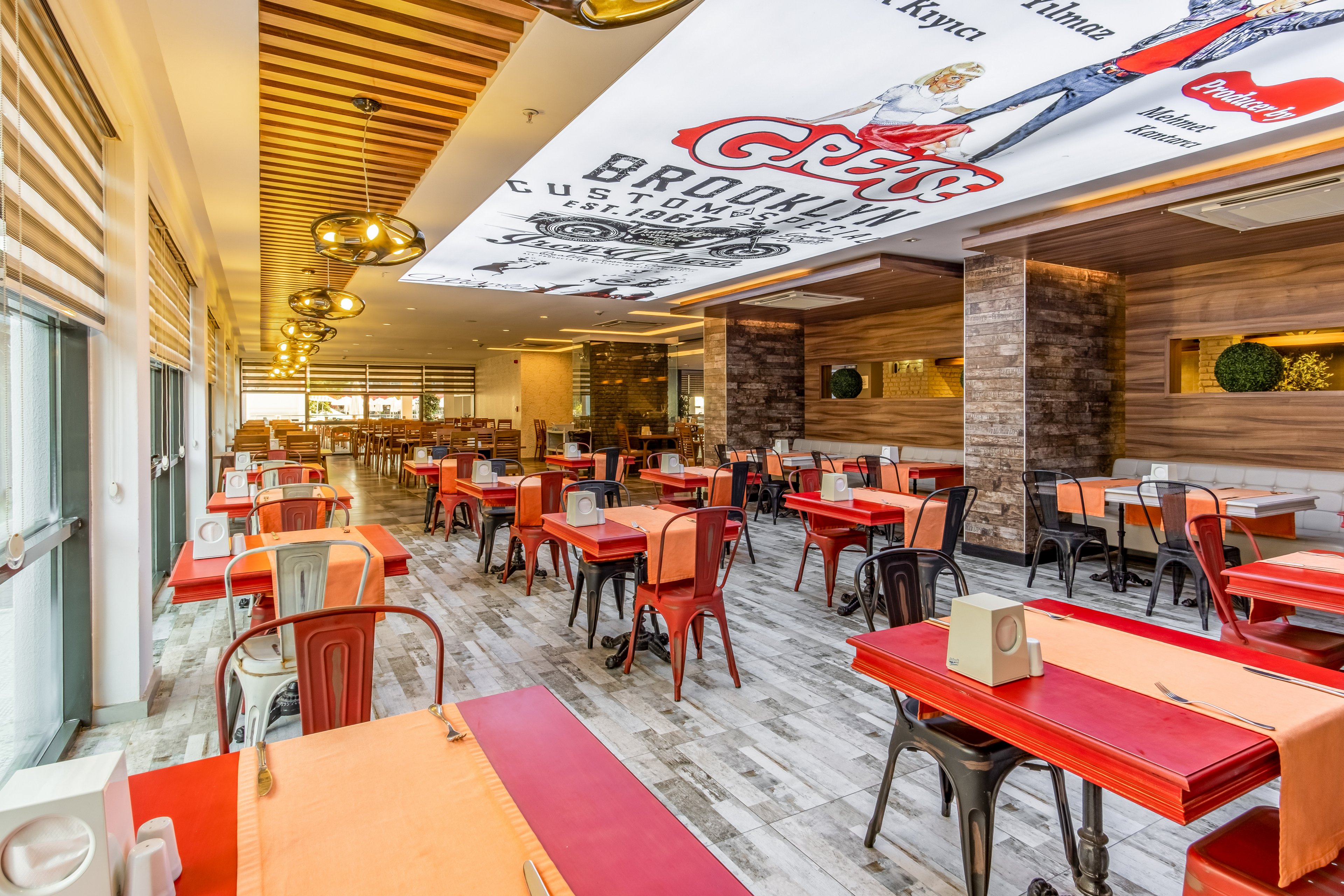 White City Beach Hotel