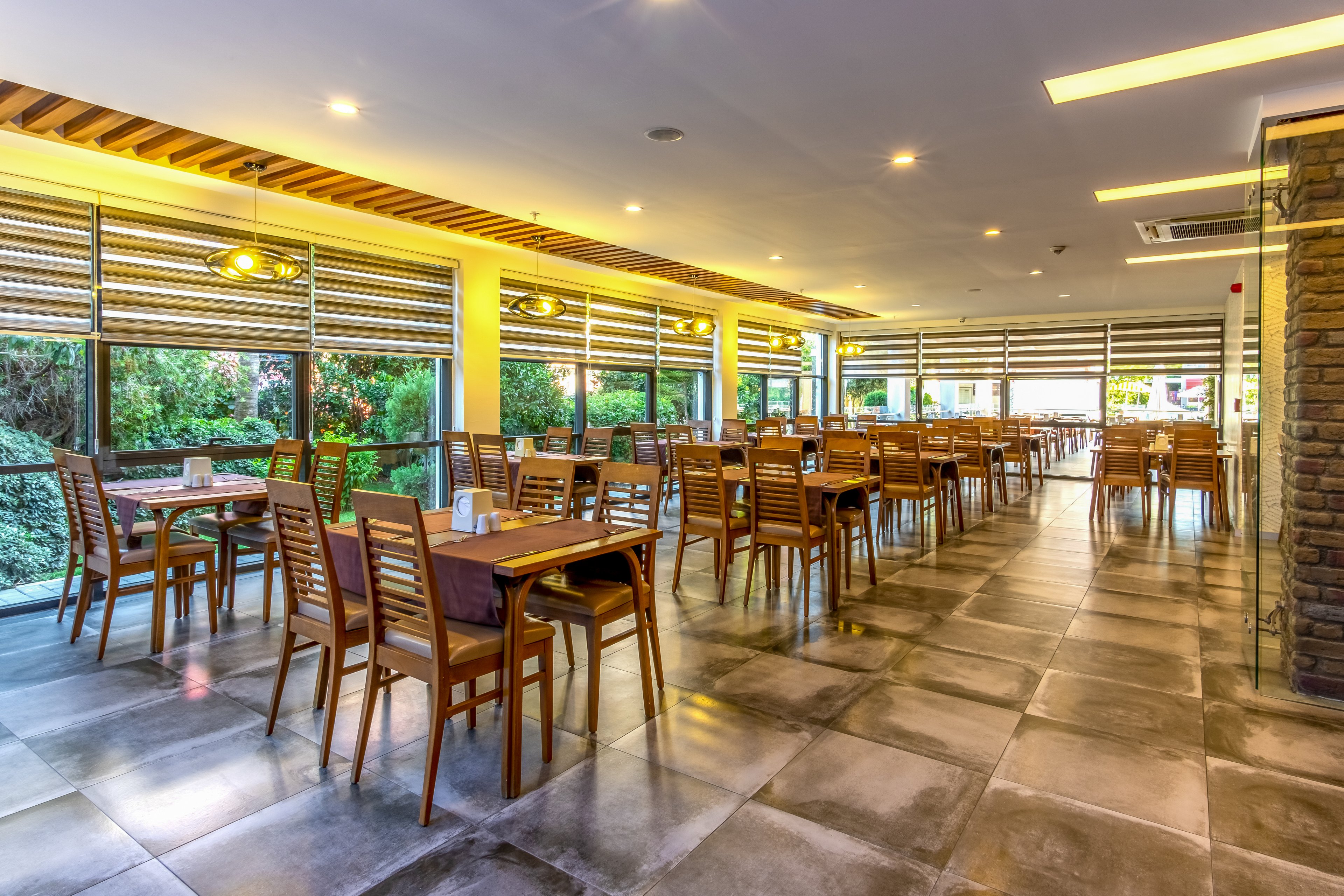 White City Beach Hotel