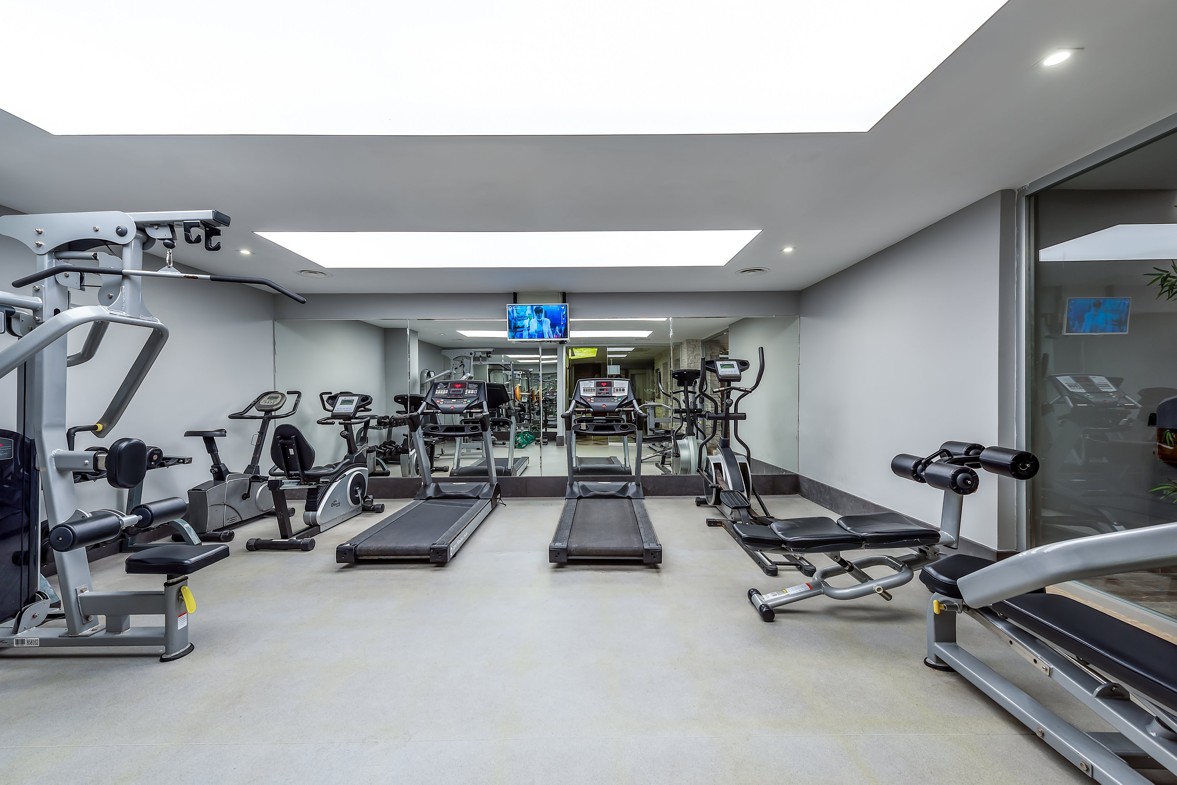 White City Beach Hotel