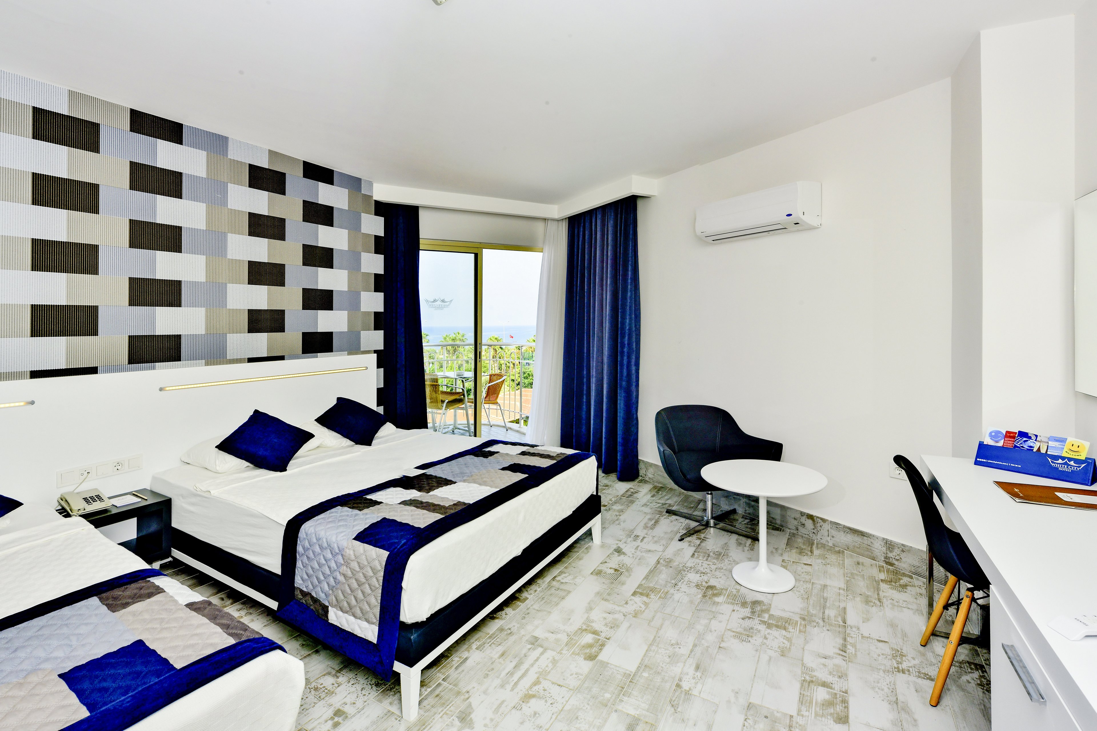 White City Beach Hotel