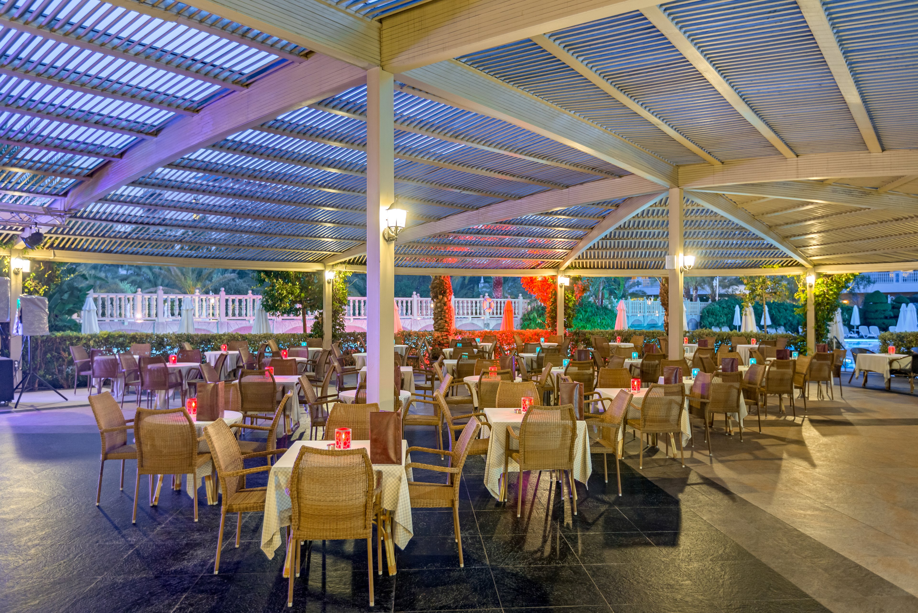 Royal Holiday Palace