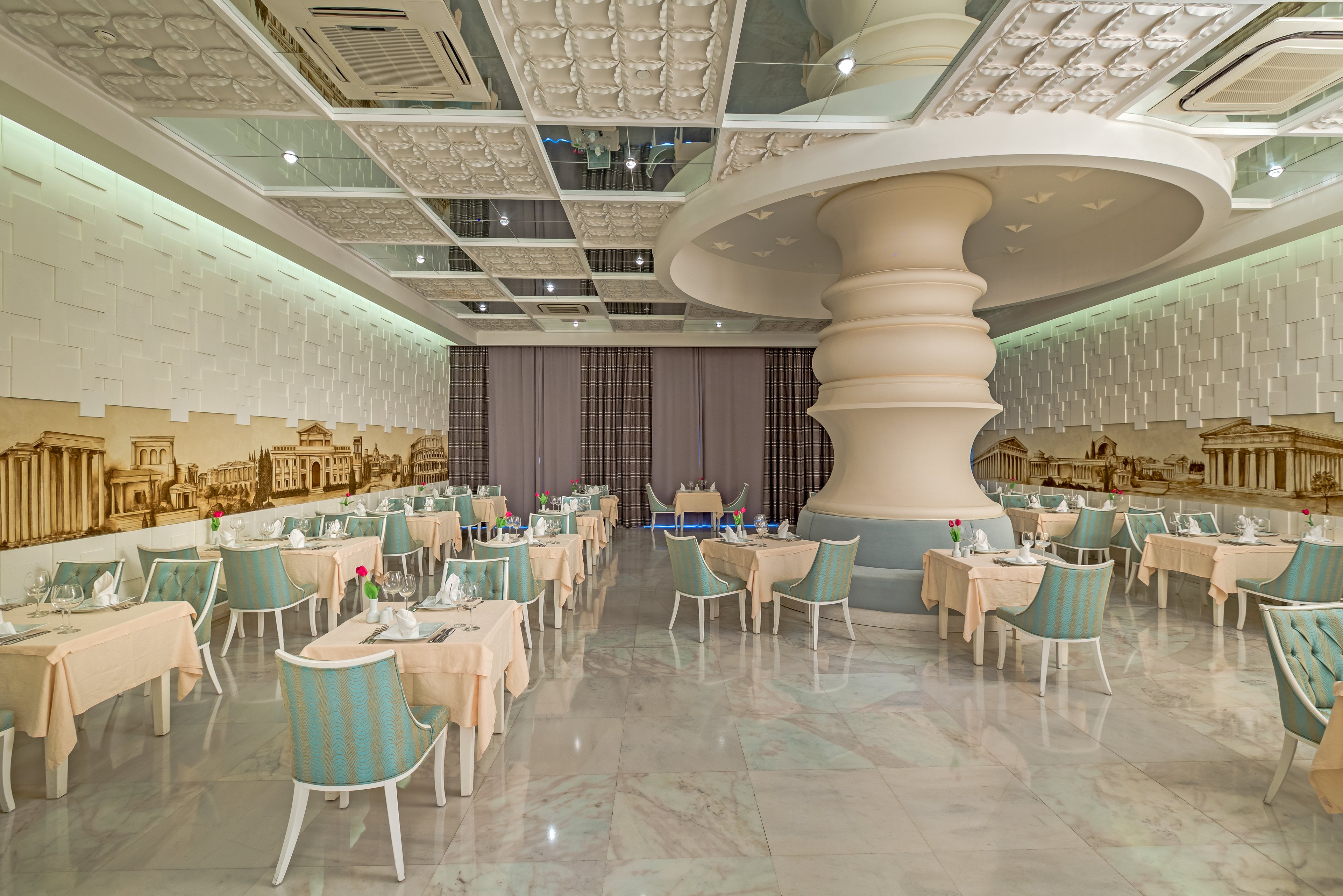 Royal Holiday Palace