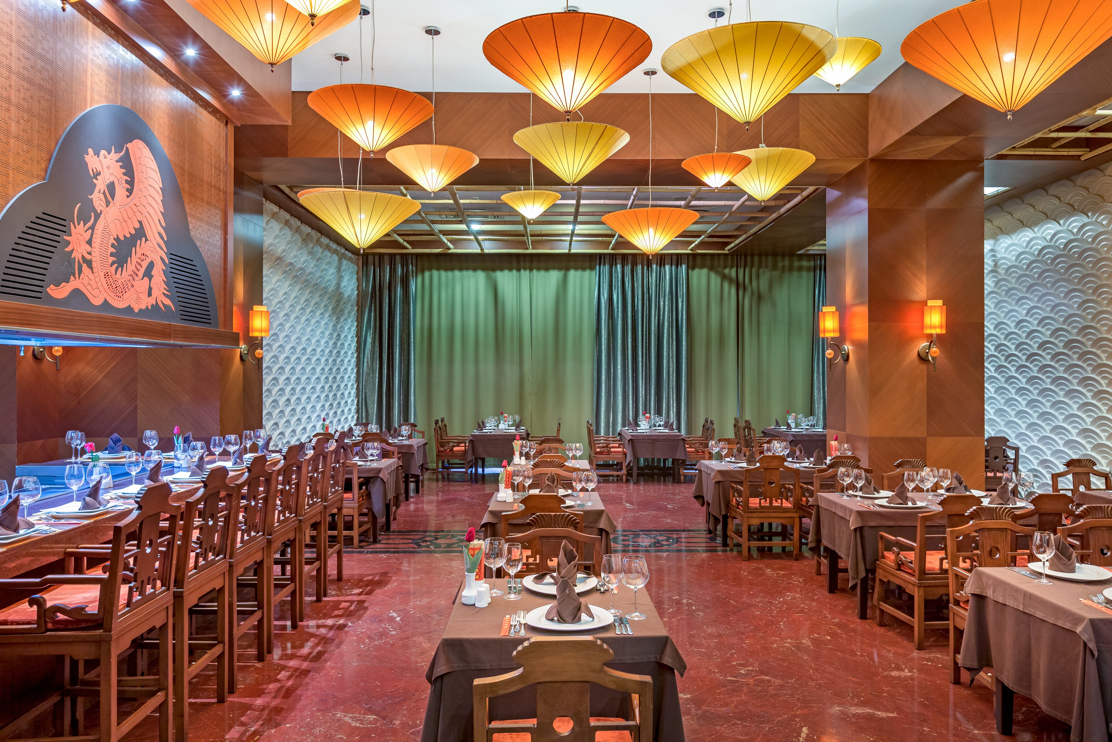 Royal Holiday Palace