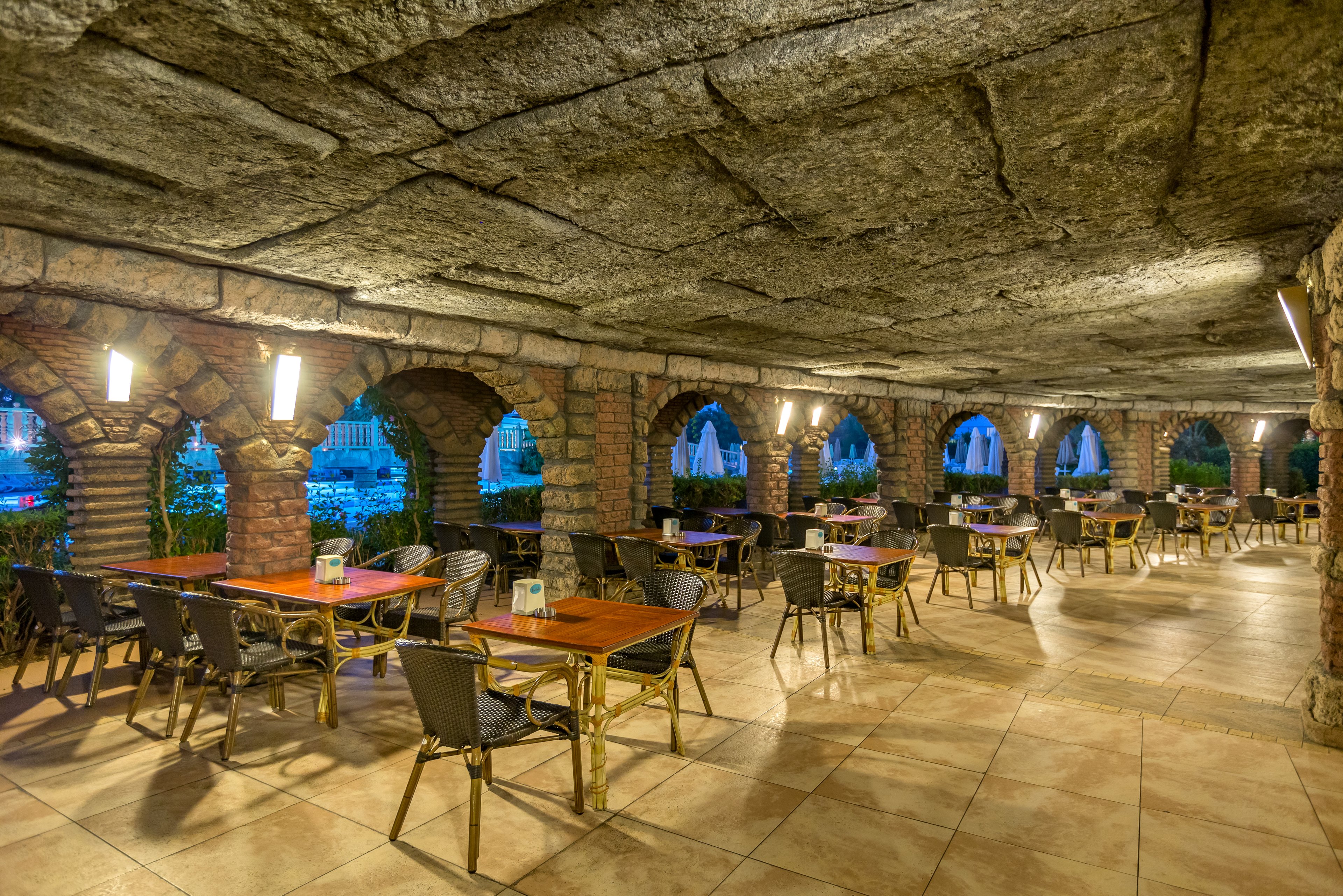 Royal Holiday Palace