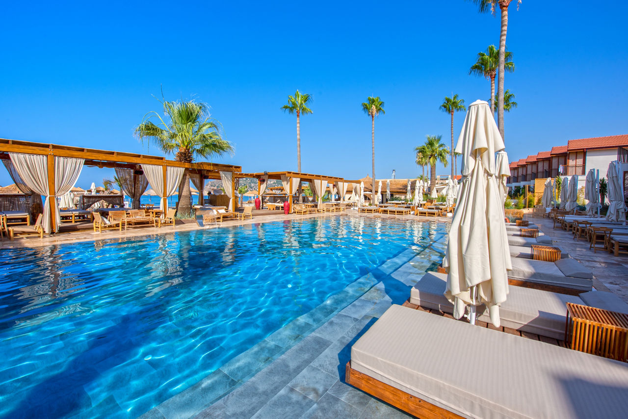 Day One Beach Resort & Spa